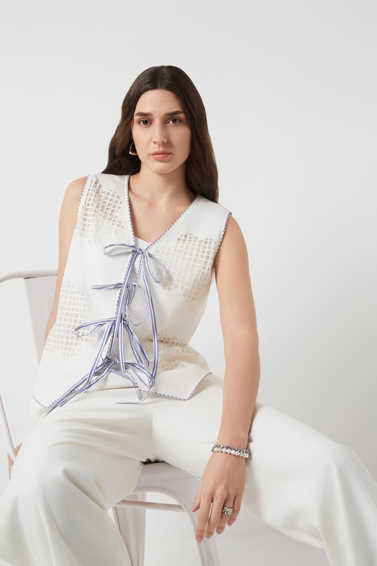 Handcrafed Tie-Up Vest