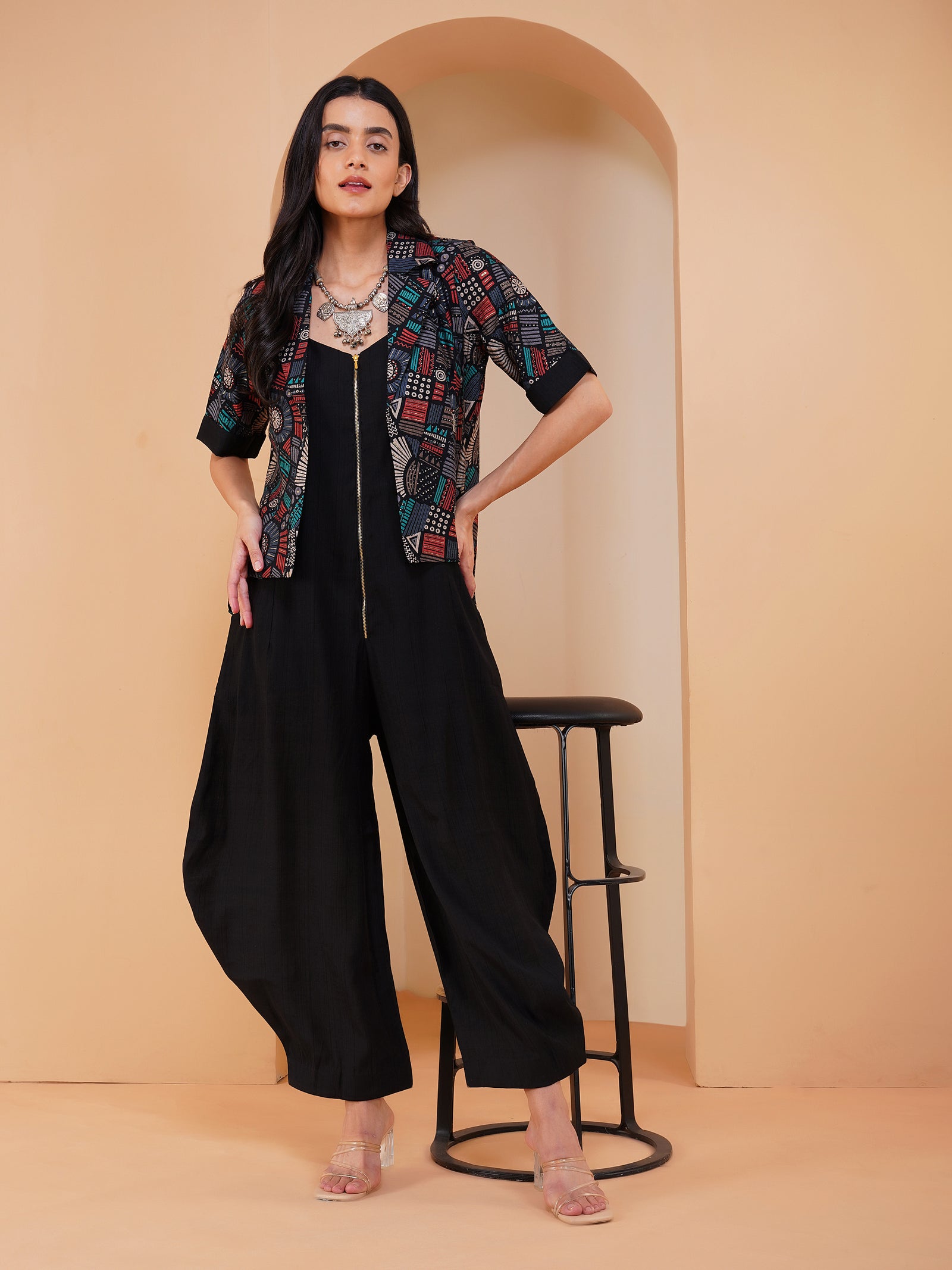 Urban Achkan Abstract Black