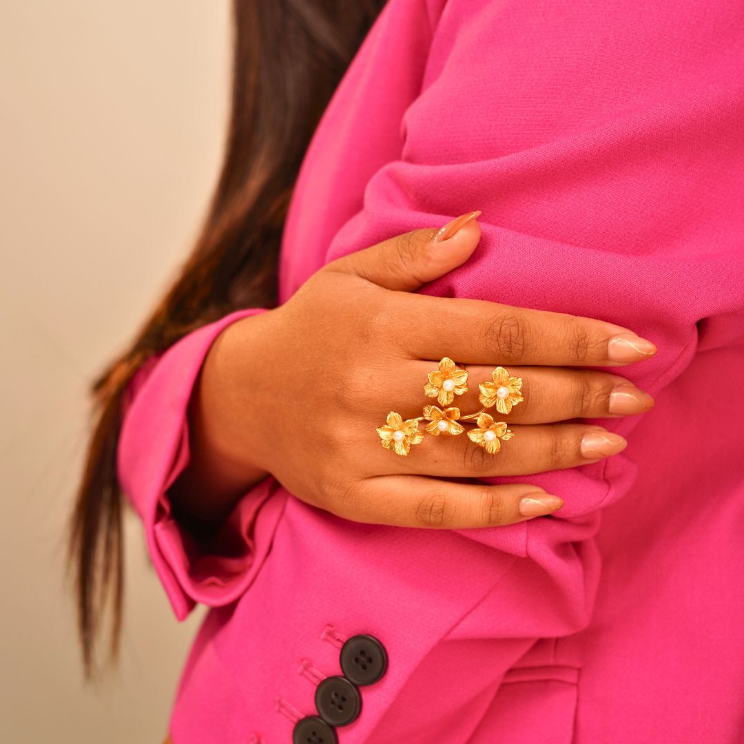 Blossom of 3 flowers