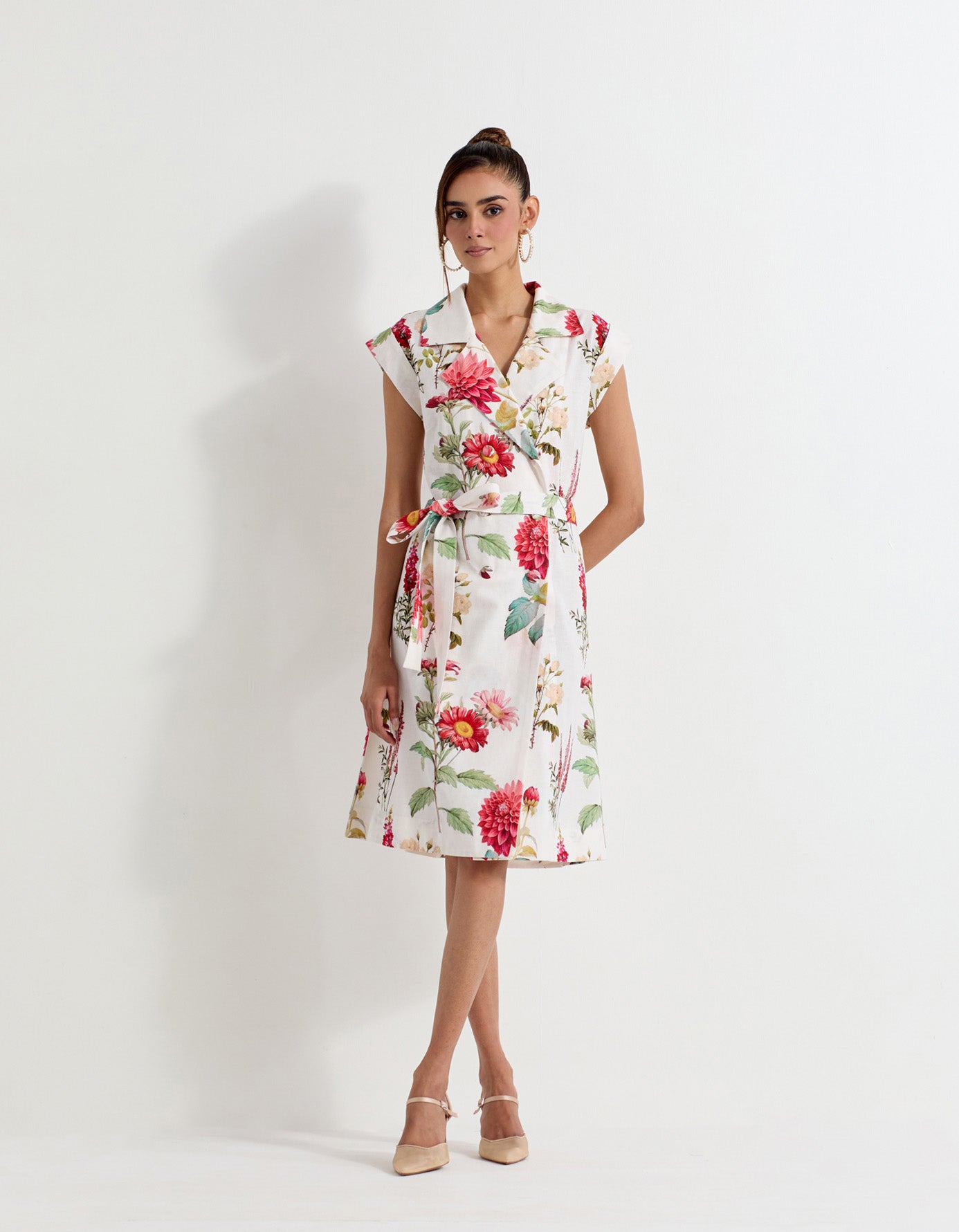 Daisy printed linen wrap dress with belt