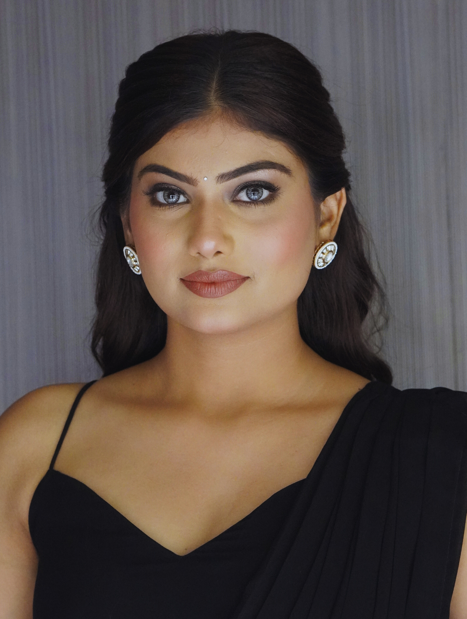 Gold Moissanite Earrings