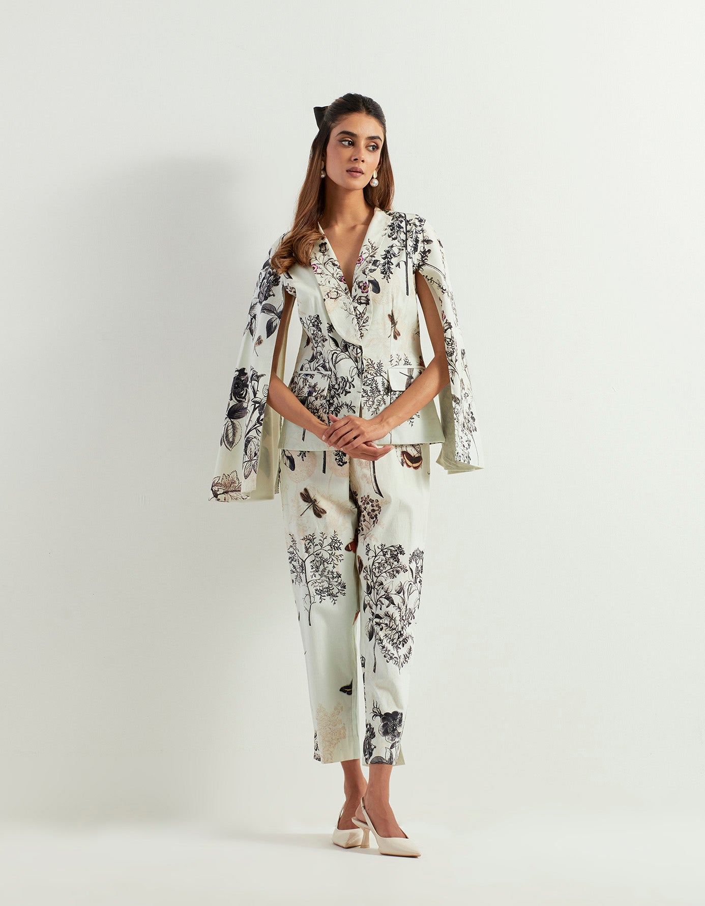 Saaya printed jacket with poplin lycra pants