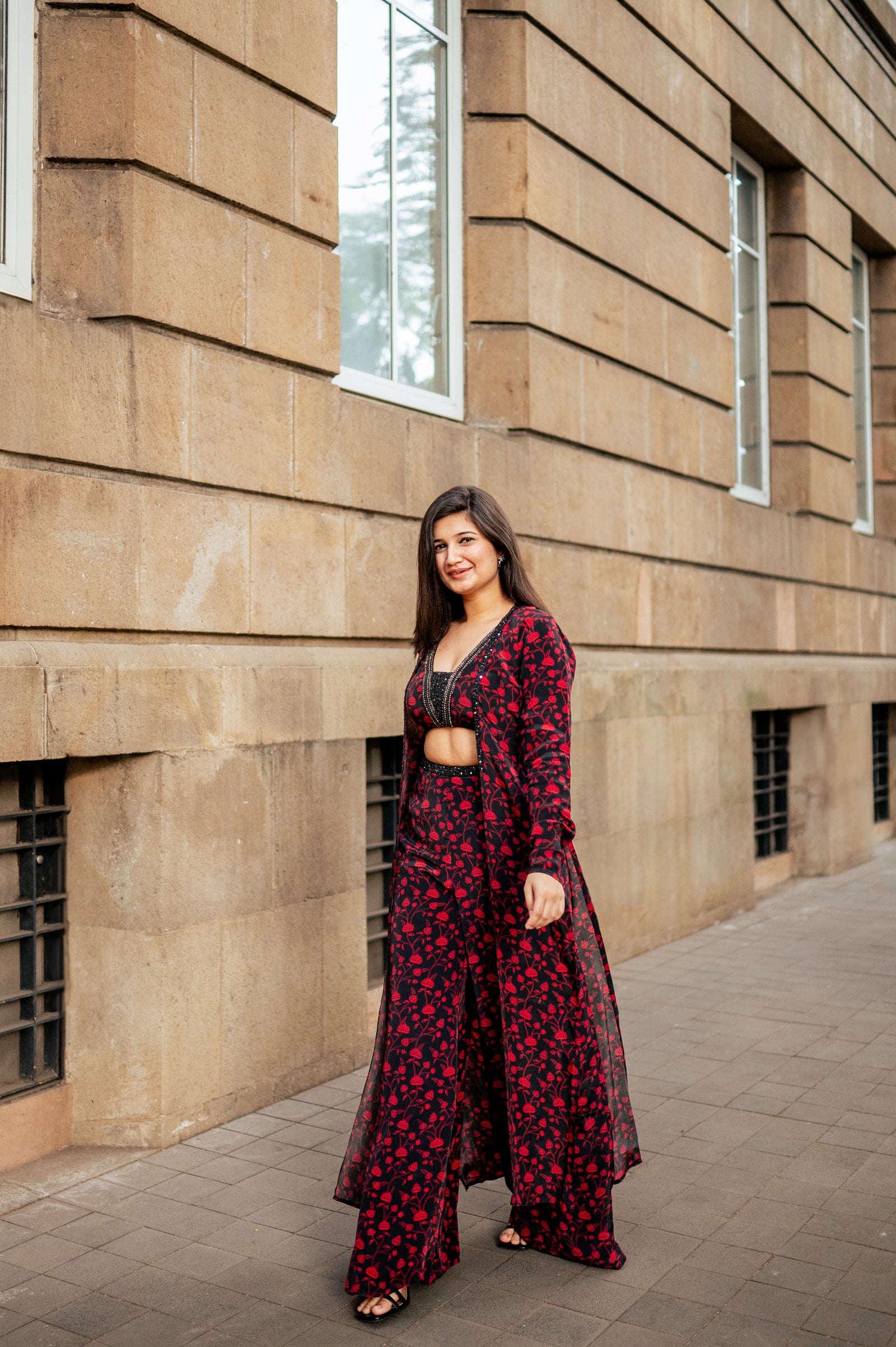 Black ad red jacket set