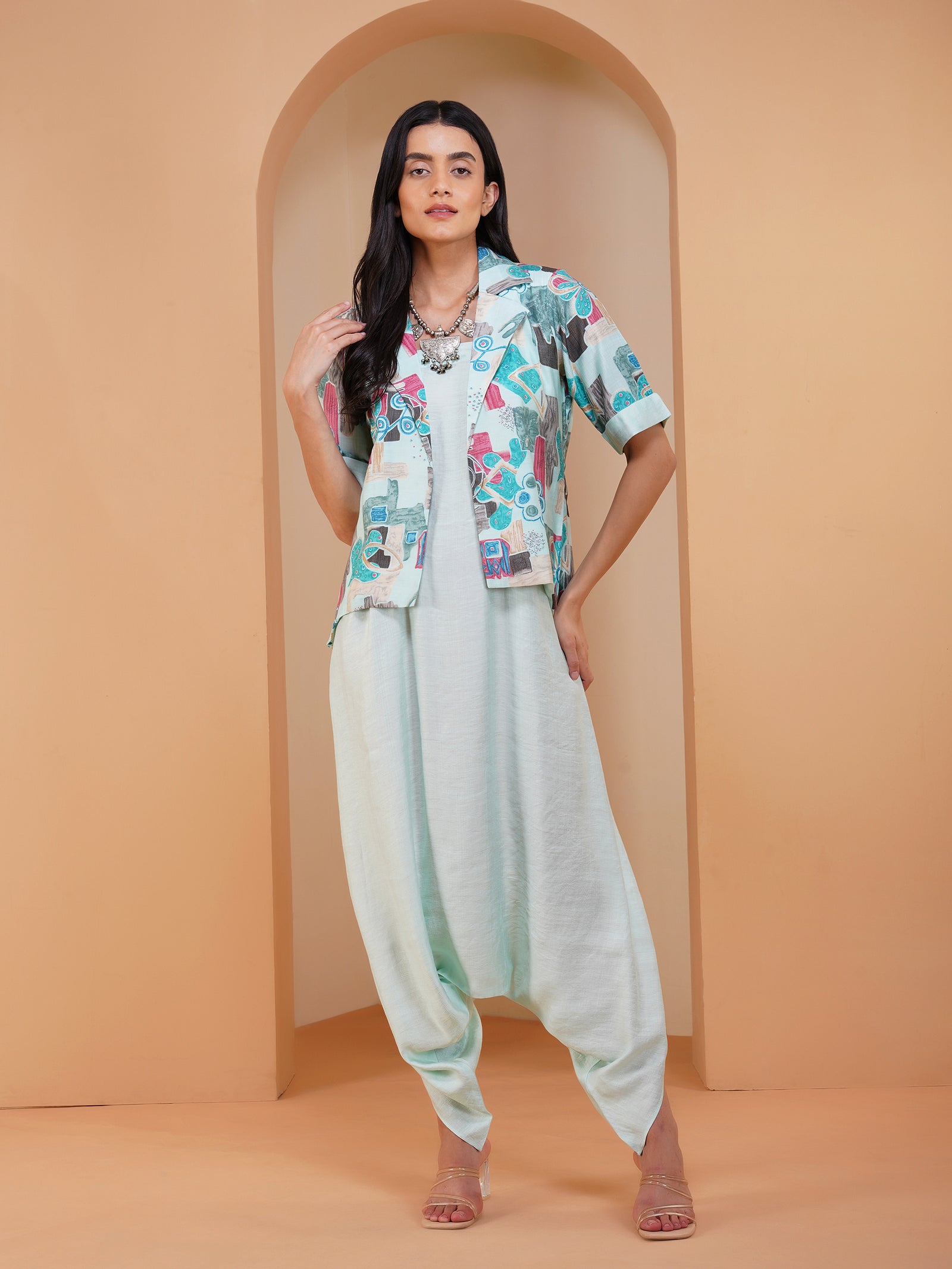 Achkan Nirvaana Mint