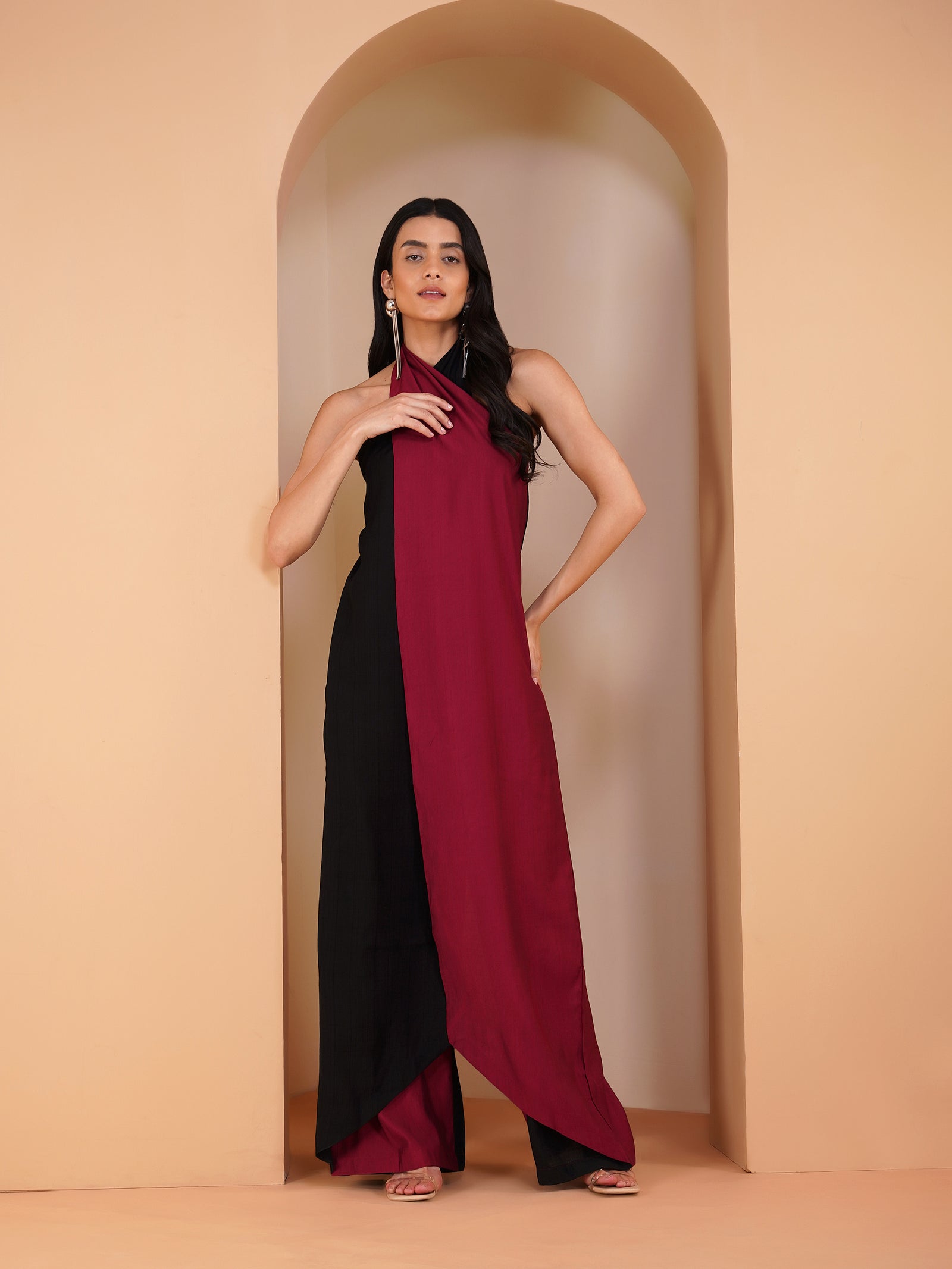 Cloak - Maroon/Black