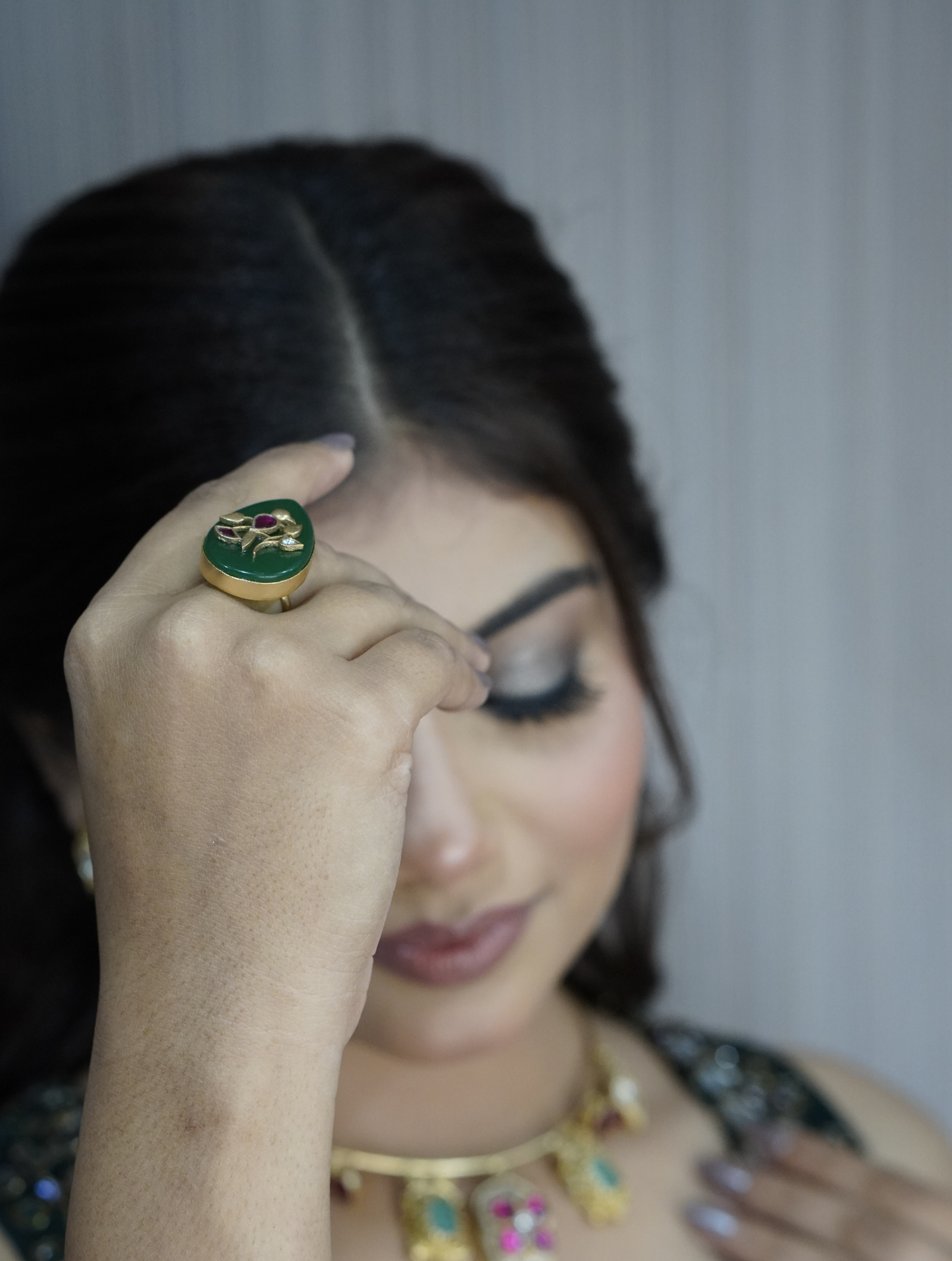 Traditional Inlay Green Fingerring