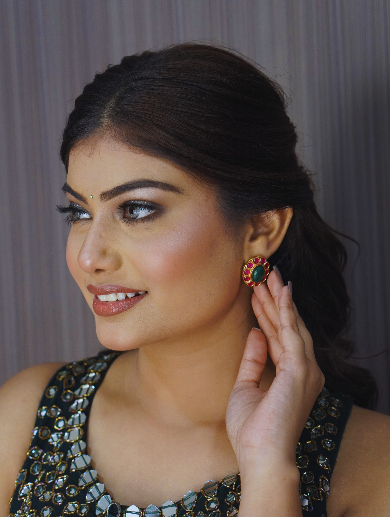 Maroon And Green Colour