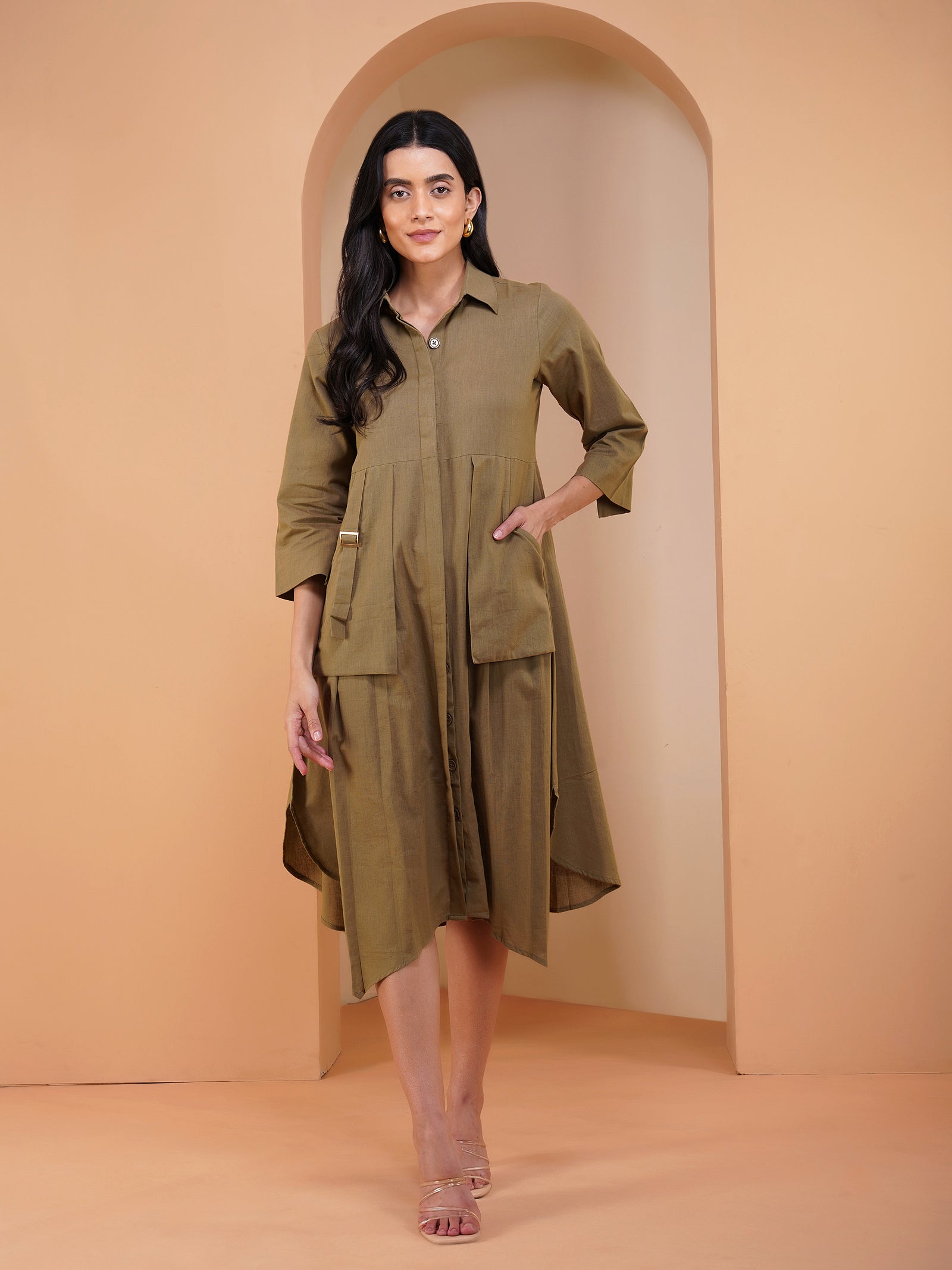 Buckles Up - Khakhee