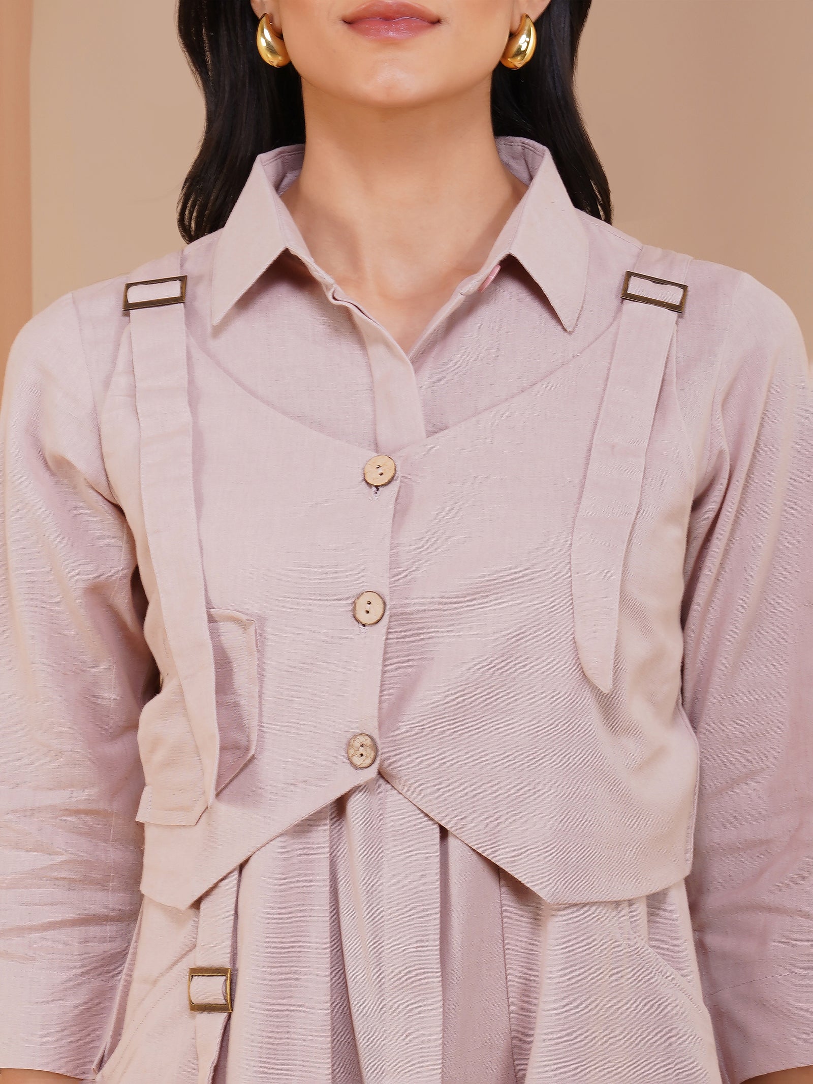 Buckles Up - Champagne