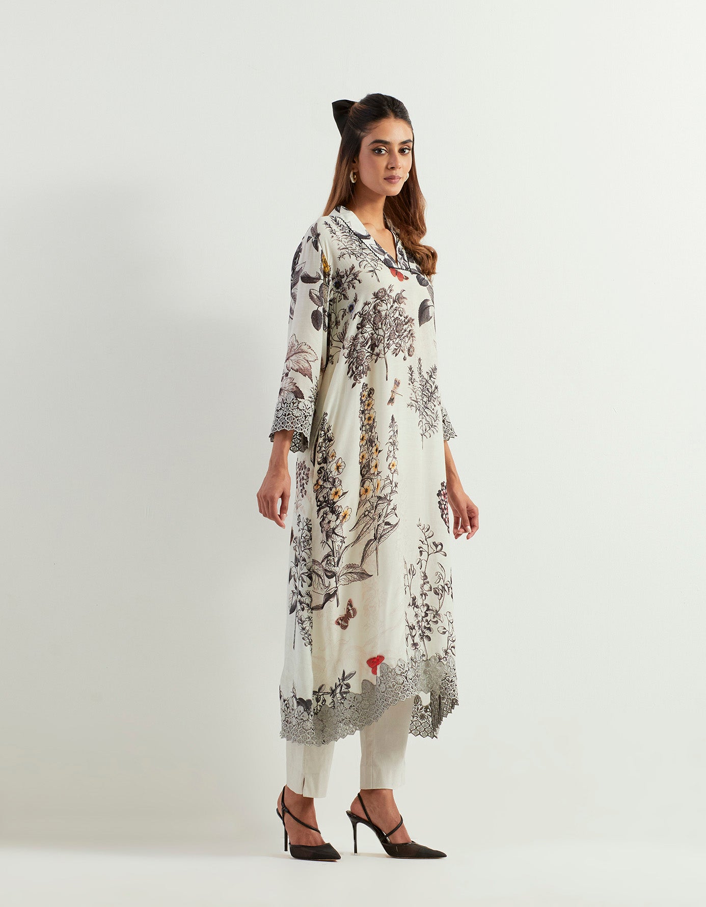 Saaya printed tunic with stretch cotton pants