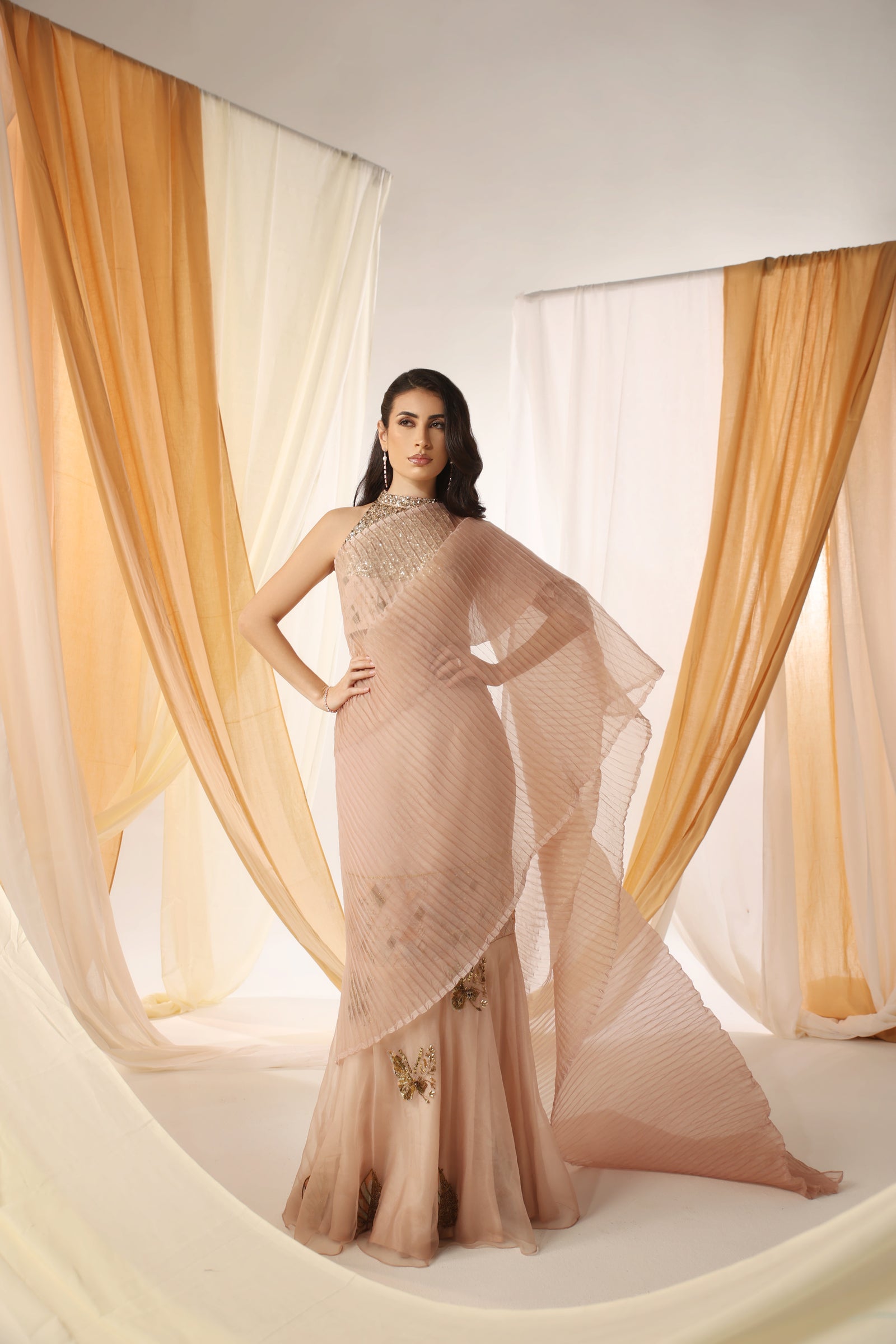 Concept Saree Dress With Pleated Fabric Palla