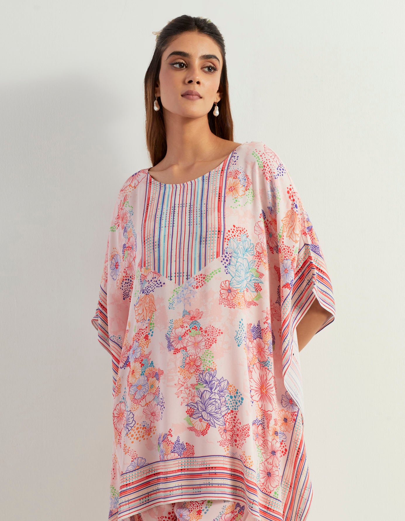 Highlow printed tunic paired with chanderi pants