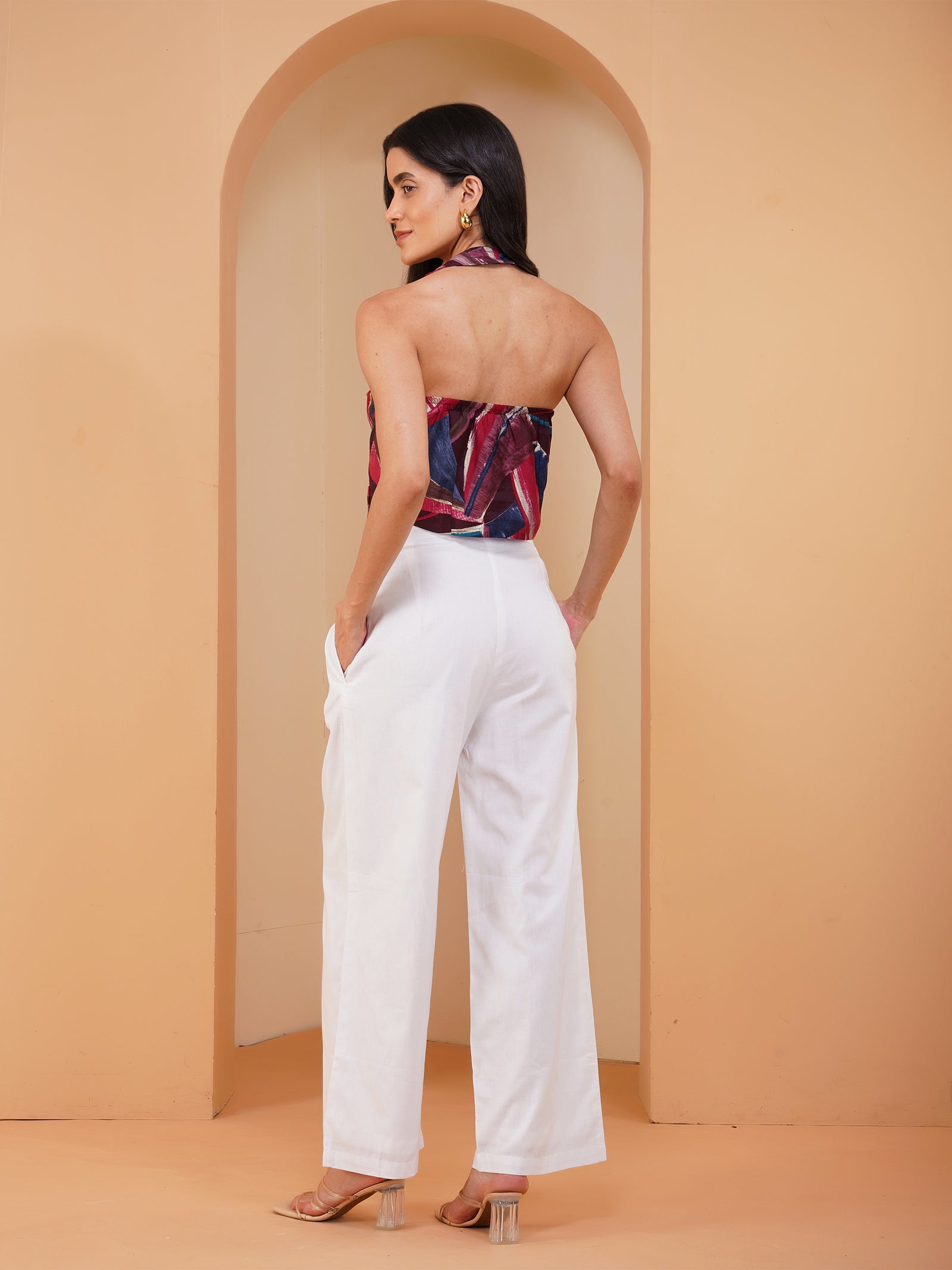 Flare it White Abstract