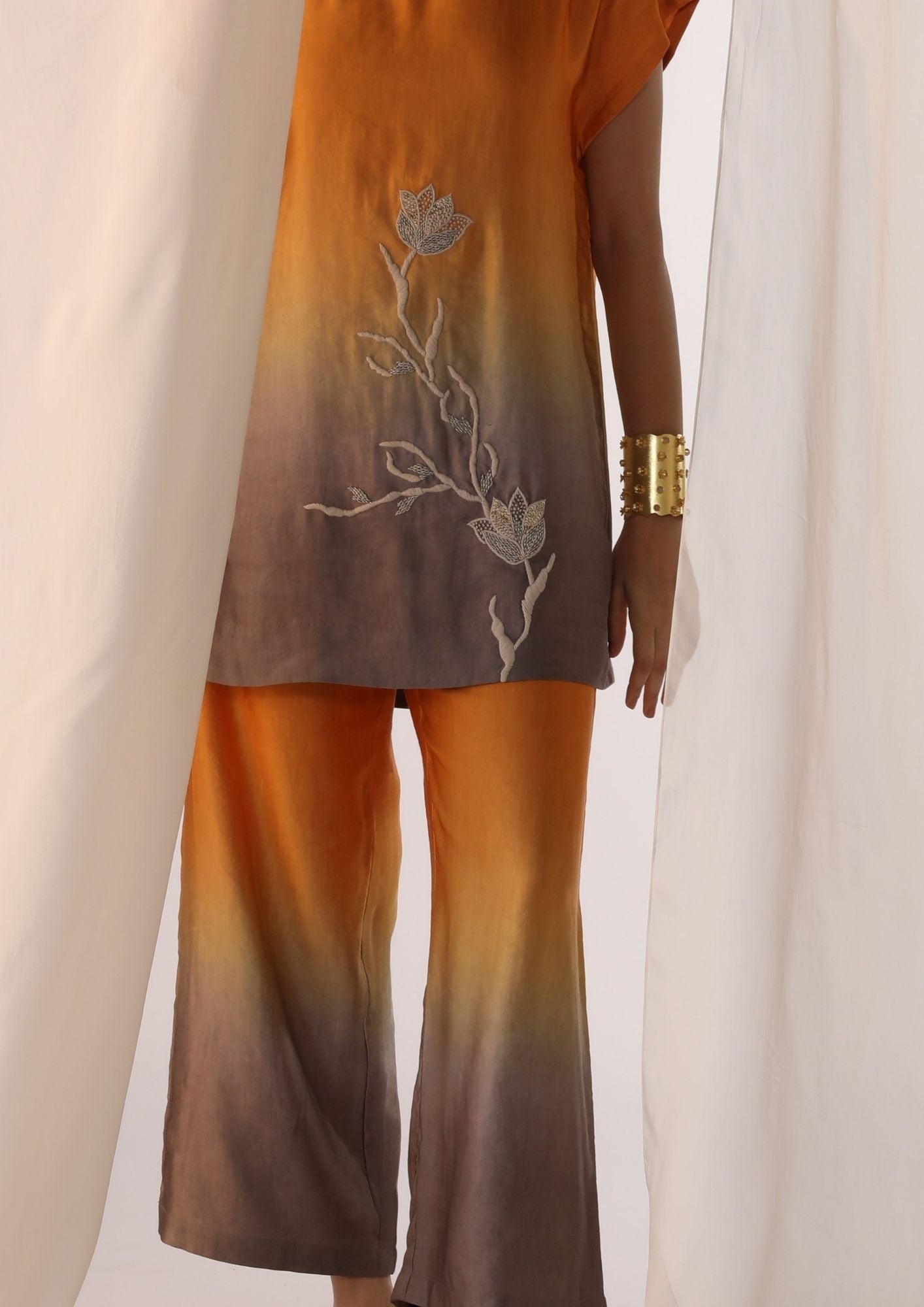 Linen Satin Ombre Co-Ord Set With Floral Handwork