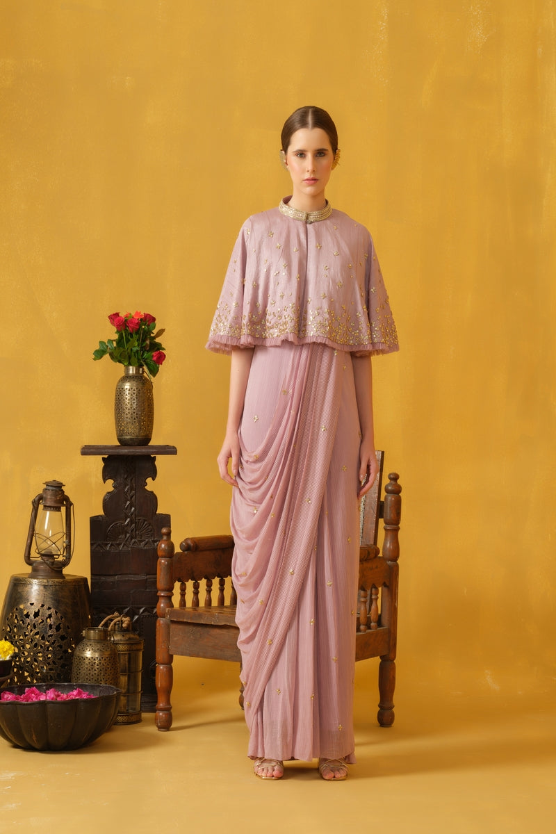 Full Length Sleeveless Concept Saree