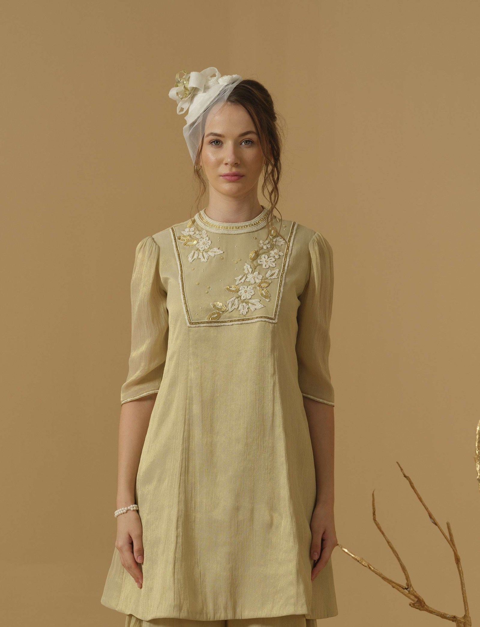 A Mandarin Collar, 3/4 Sleeves Gather Details, Knee-Length Kurta