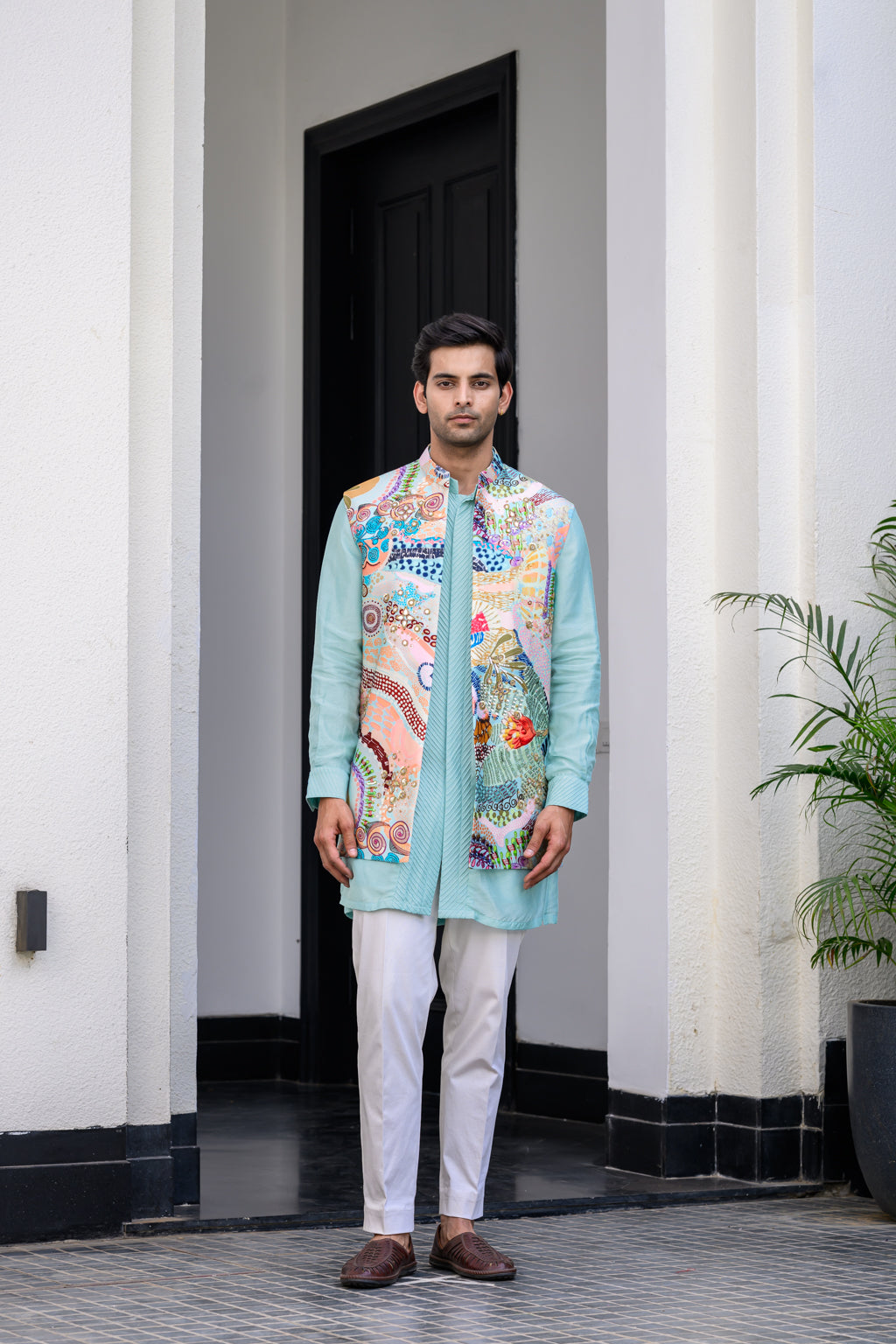 Gardenia Highlighted Half Jacket With Pants – AJILIYAA