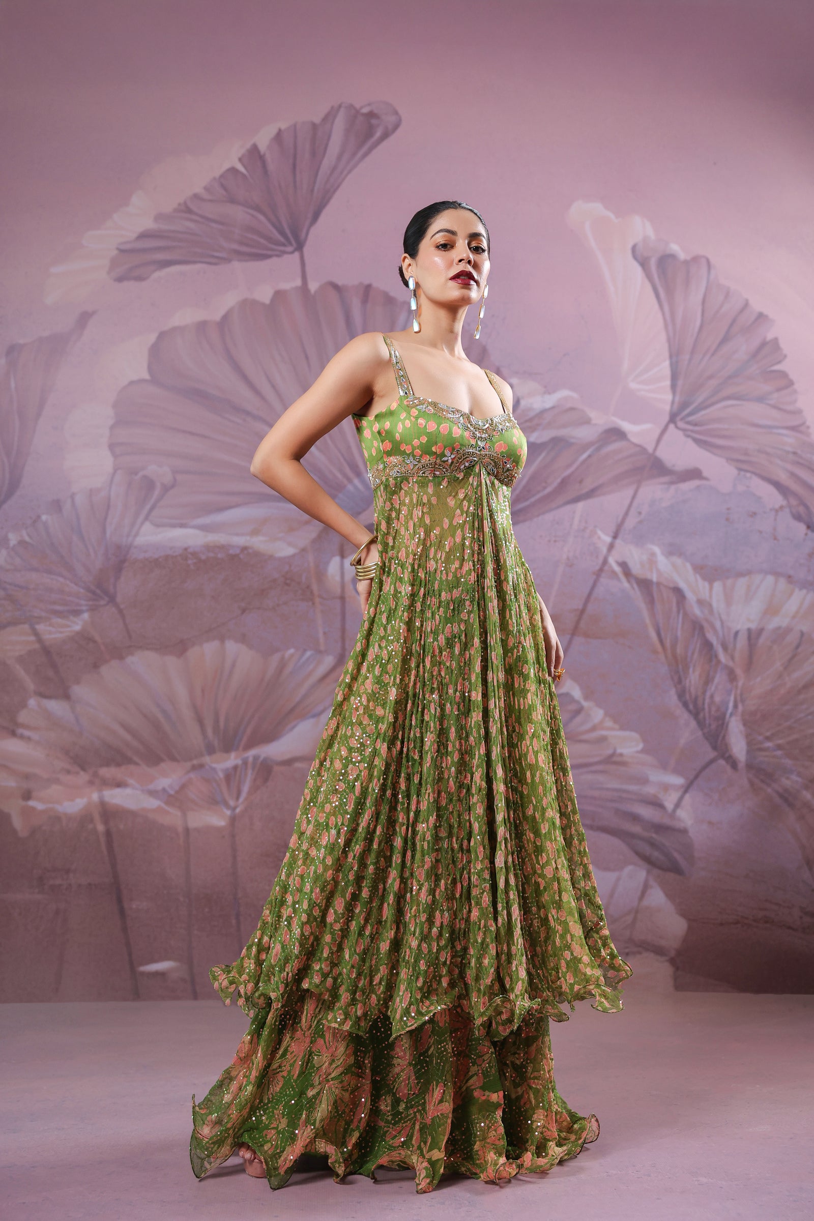 The Calcutta Mehendi set in avacado green
