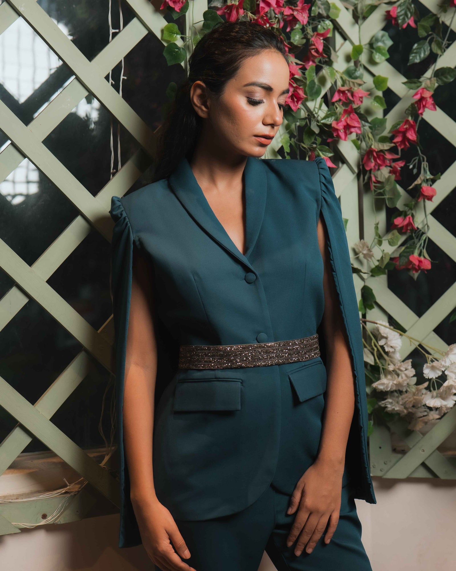 Chealsea Cape Sleeves