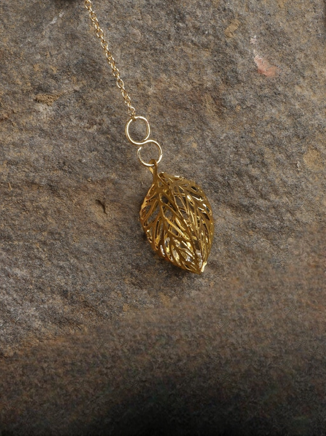 Zargul Glow Watch Charm