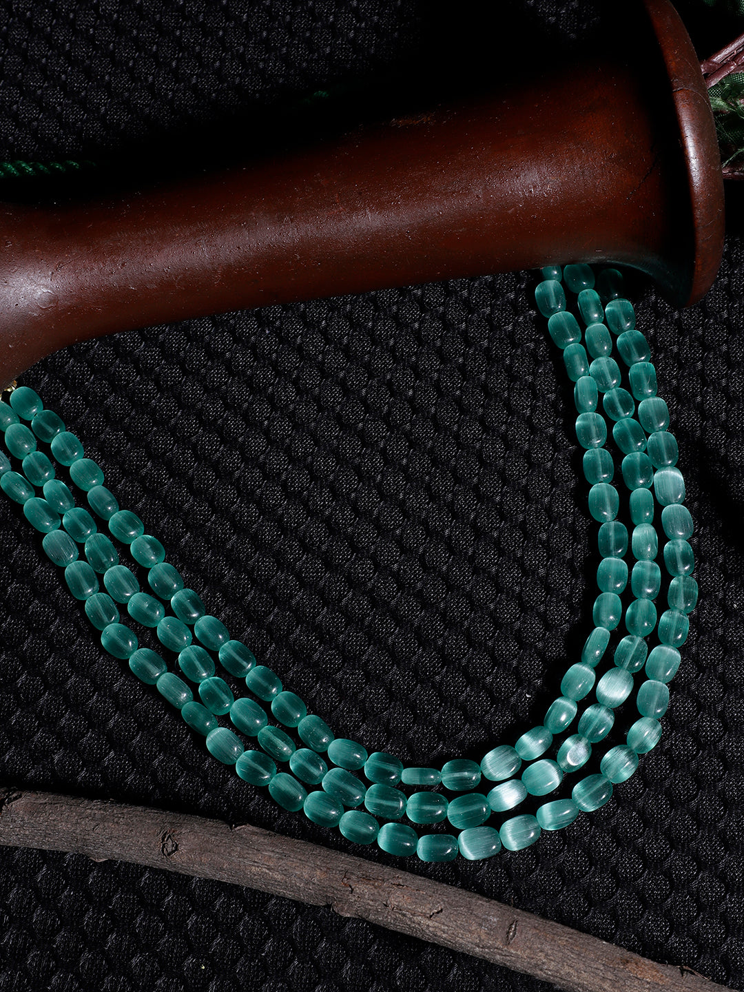 Sabz Kahkashan layered necklace