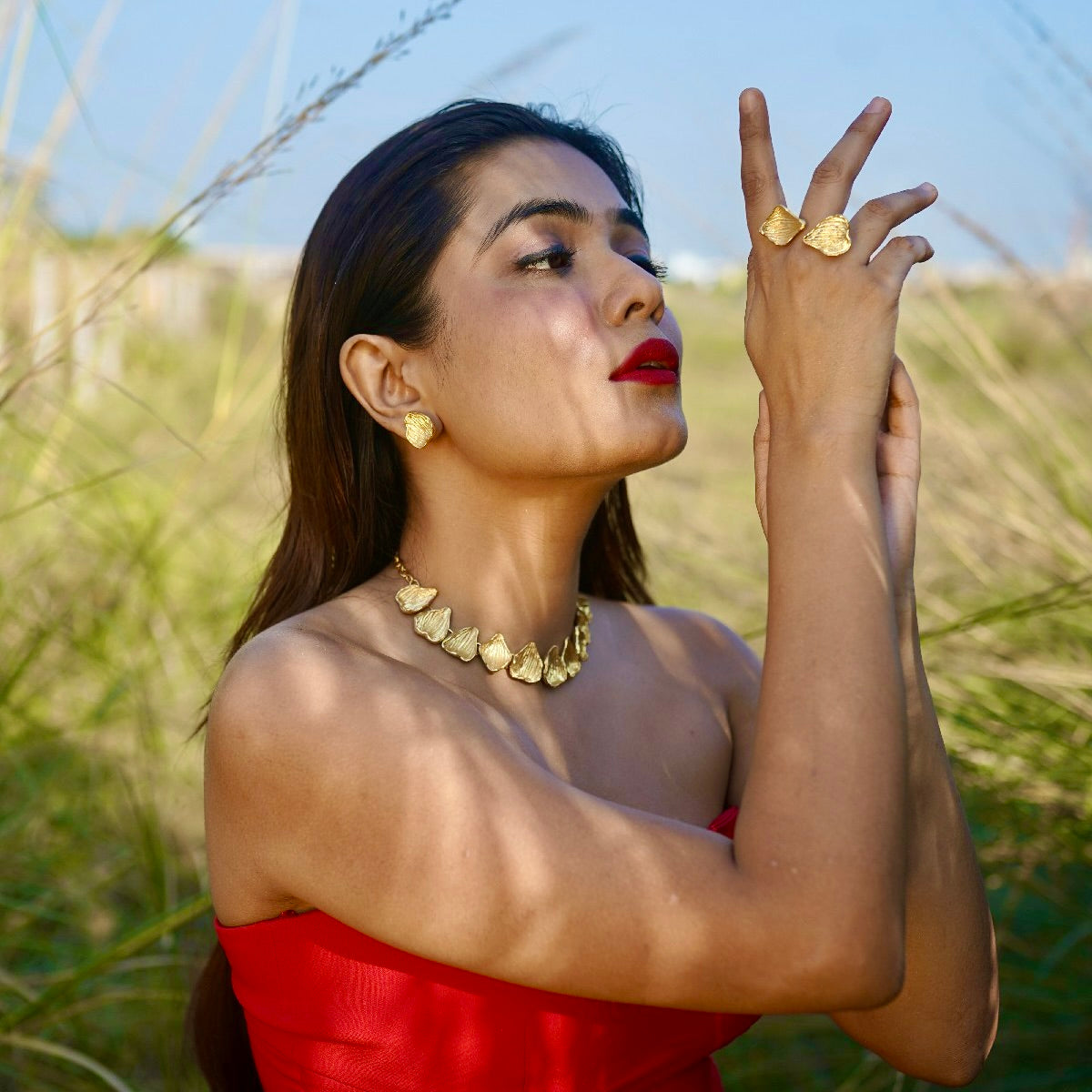 Petalé, Gardé, Promise