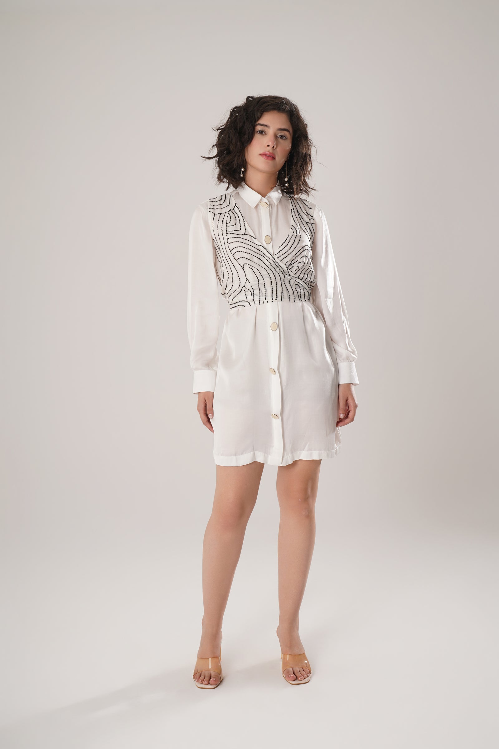 Long White Shirt Dress Is The Epitome Of Effortless Sophistication