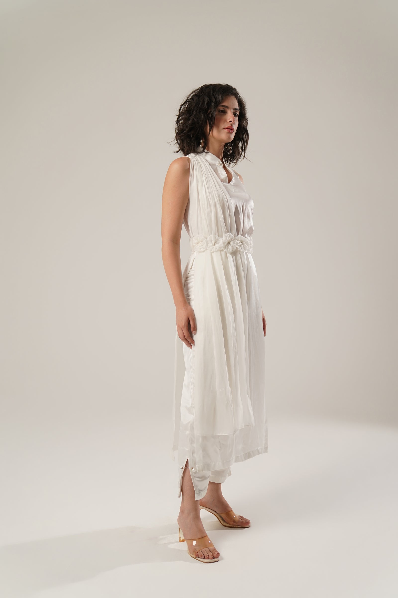 Grace Meets Contemporary Charm In This High-Slit Kurta White