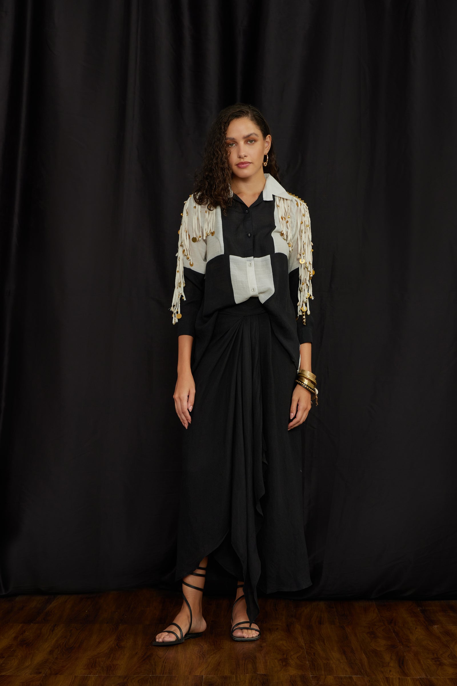 Black & White Panelled Jhalar Shirt Set ( ENF/65 )