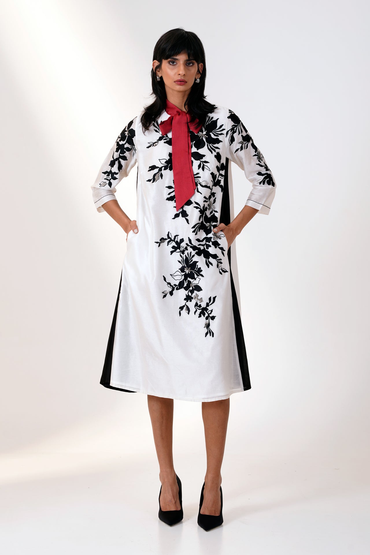 Latina - Roulette Dress