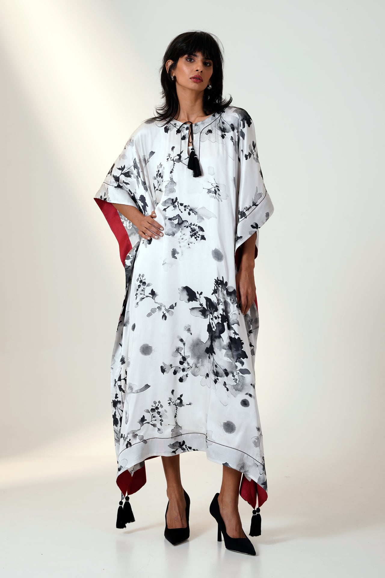 Rustaq - Flowy Kaftan Slip - AJILIYAA Rustaq - Flowy Kaftan Slip - AJILIYAA