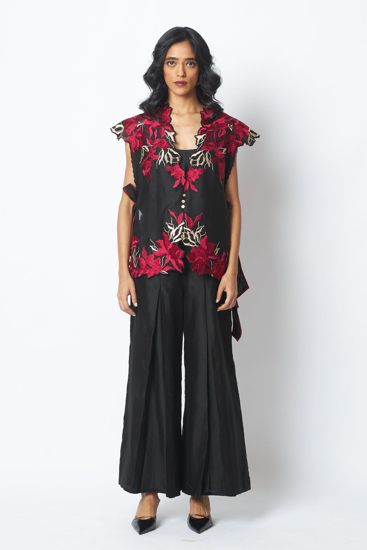 Pilar - Floating Cape with Inner & Pants