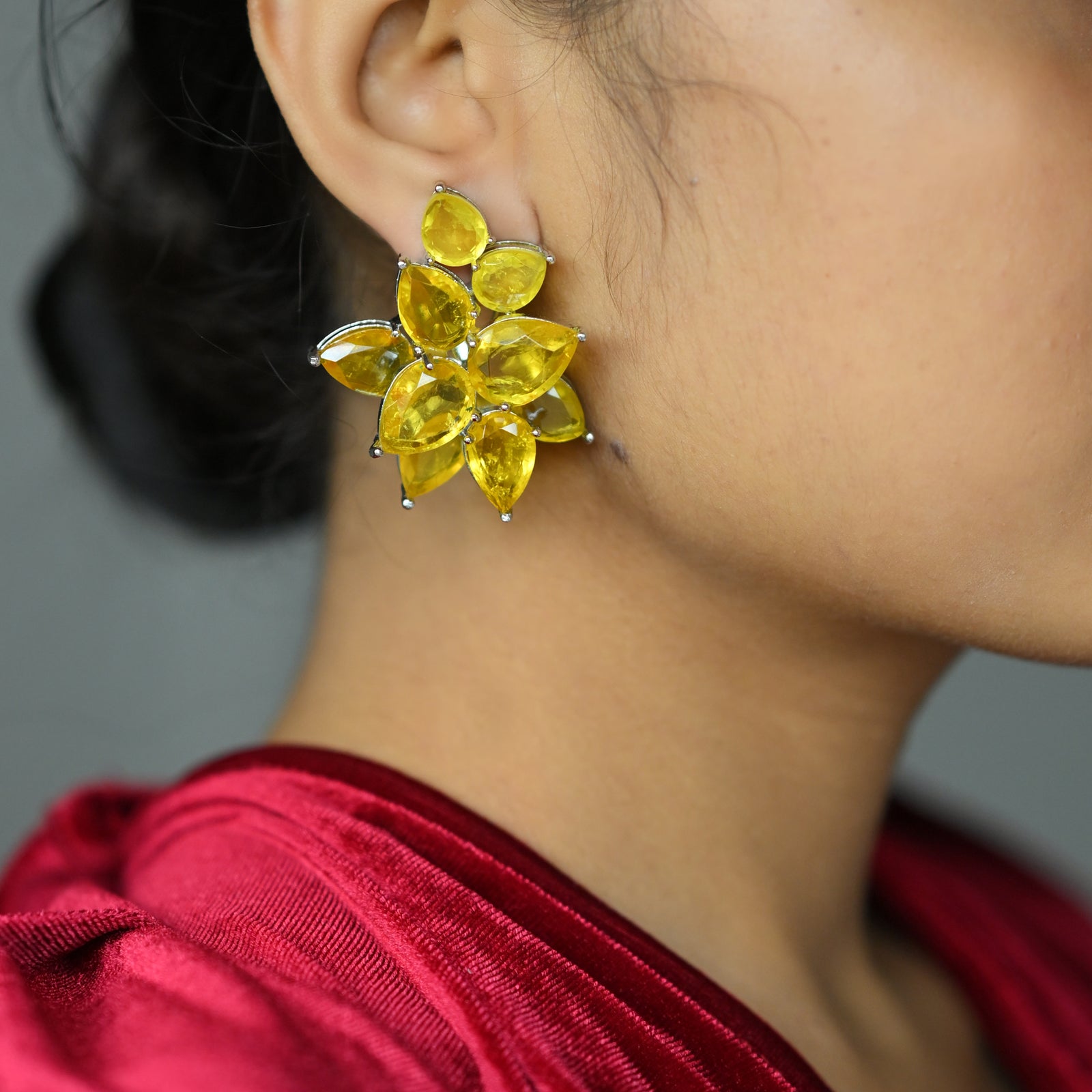 Luxurious Onyx Studs