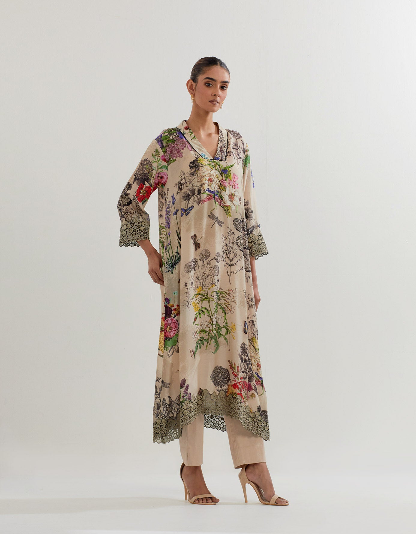 Aline tunic in botanical print with rehsam embrodroidered border paired with stretch cotton pants