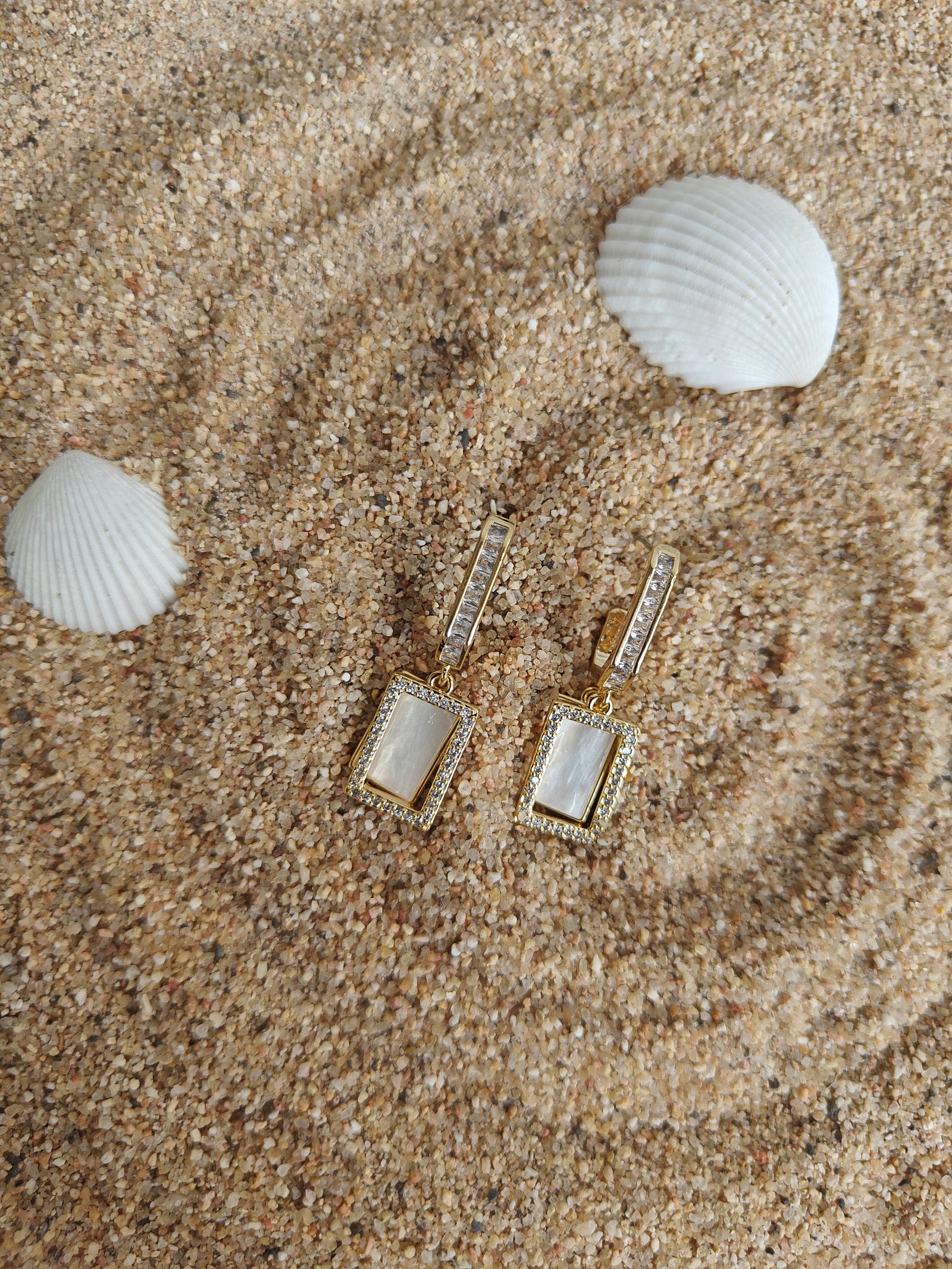 From Beach Vacations To Festive Gatherings And Party Nights 18Kgold Earrings
