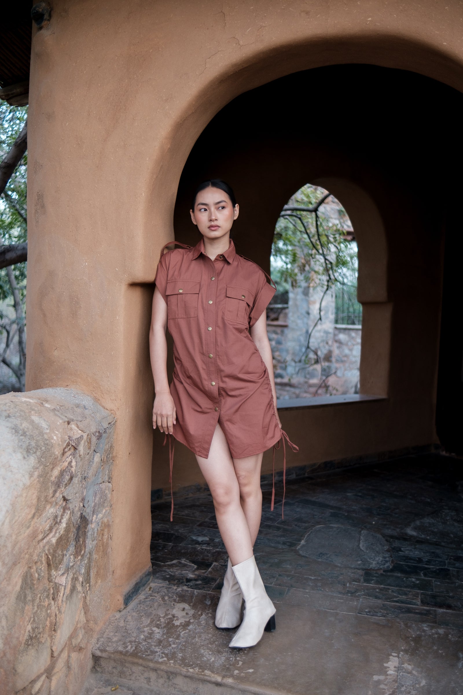 Sunrise gather shirt Solid