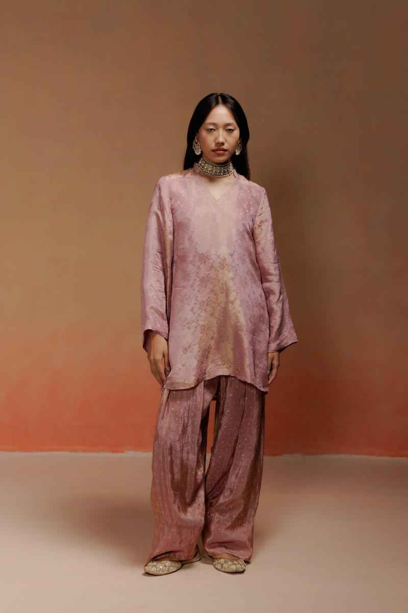 Pink Jacquard Co-ord Set with Zari Highlights