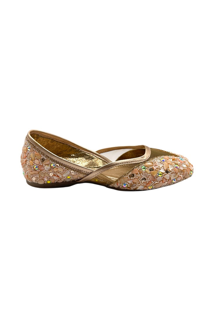 MOJDIPearl Elegance Embellished Juttis