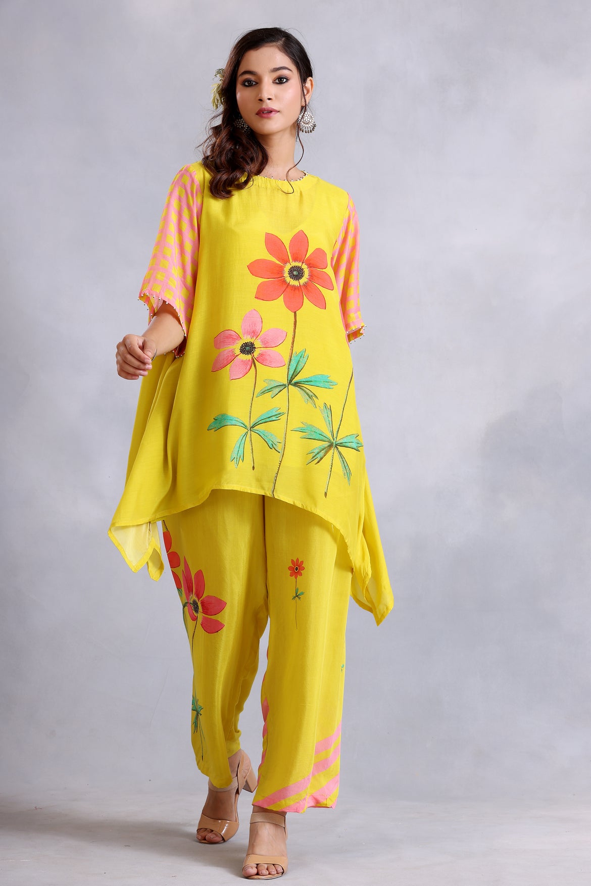 Ochre yellow assymetric hem top
