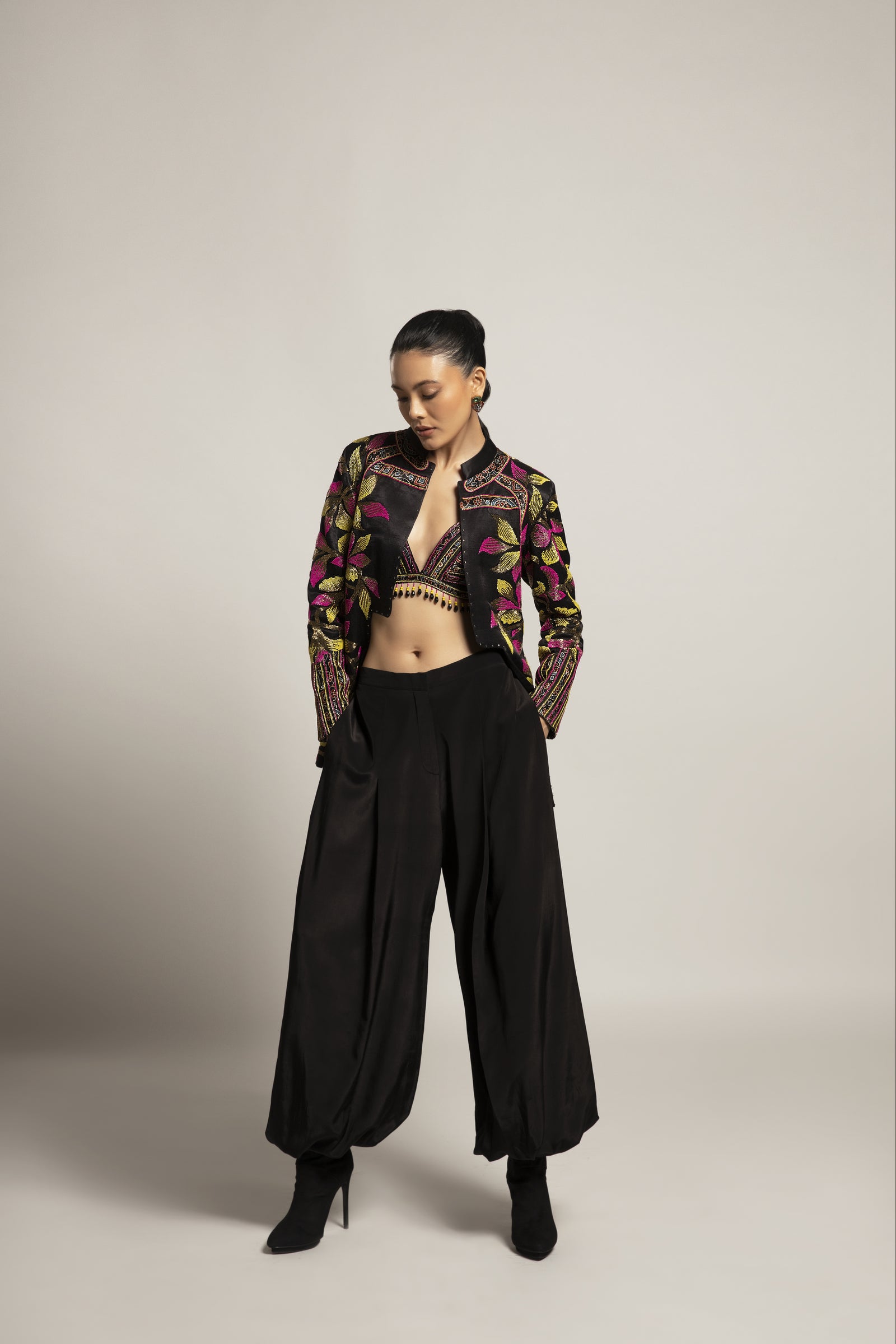 Tantalizing Black bralet & tentom jacket with Jet black harem pants