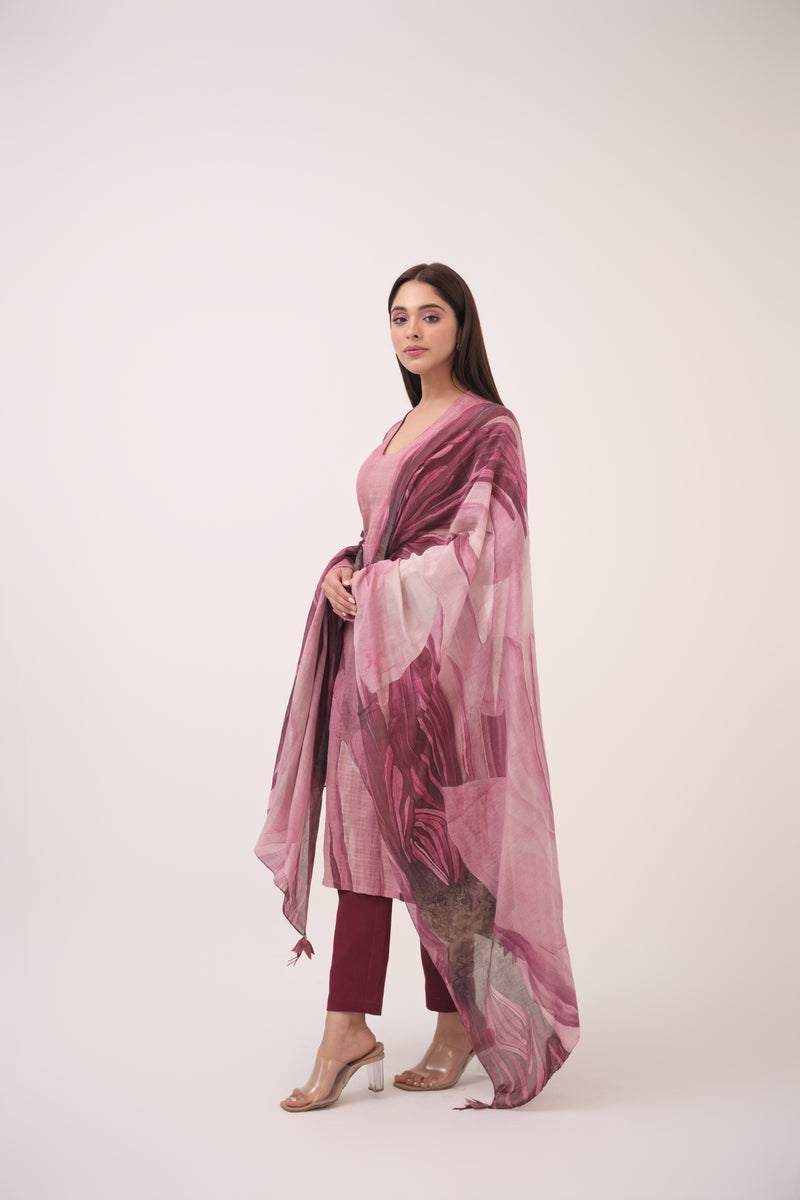 Watercolour Lotus Print Kurta Set With Dupatta Mulberry Pink