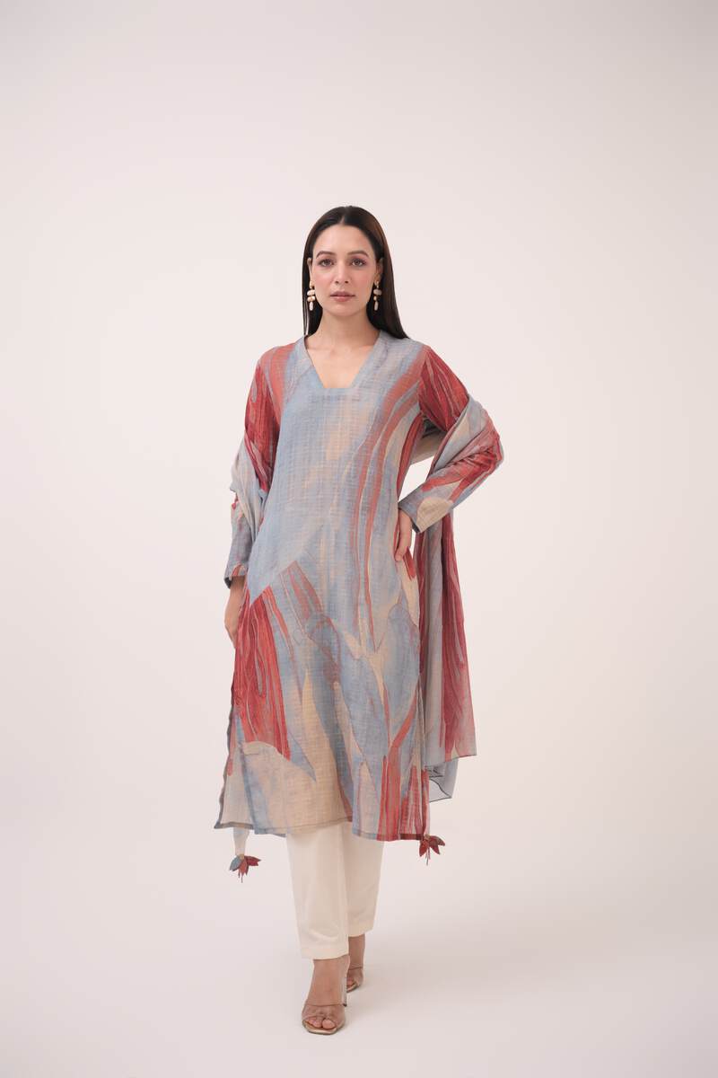 Watercolour Lotus Print Kurta Set With Dupatta Teal