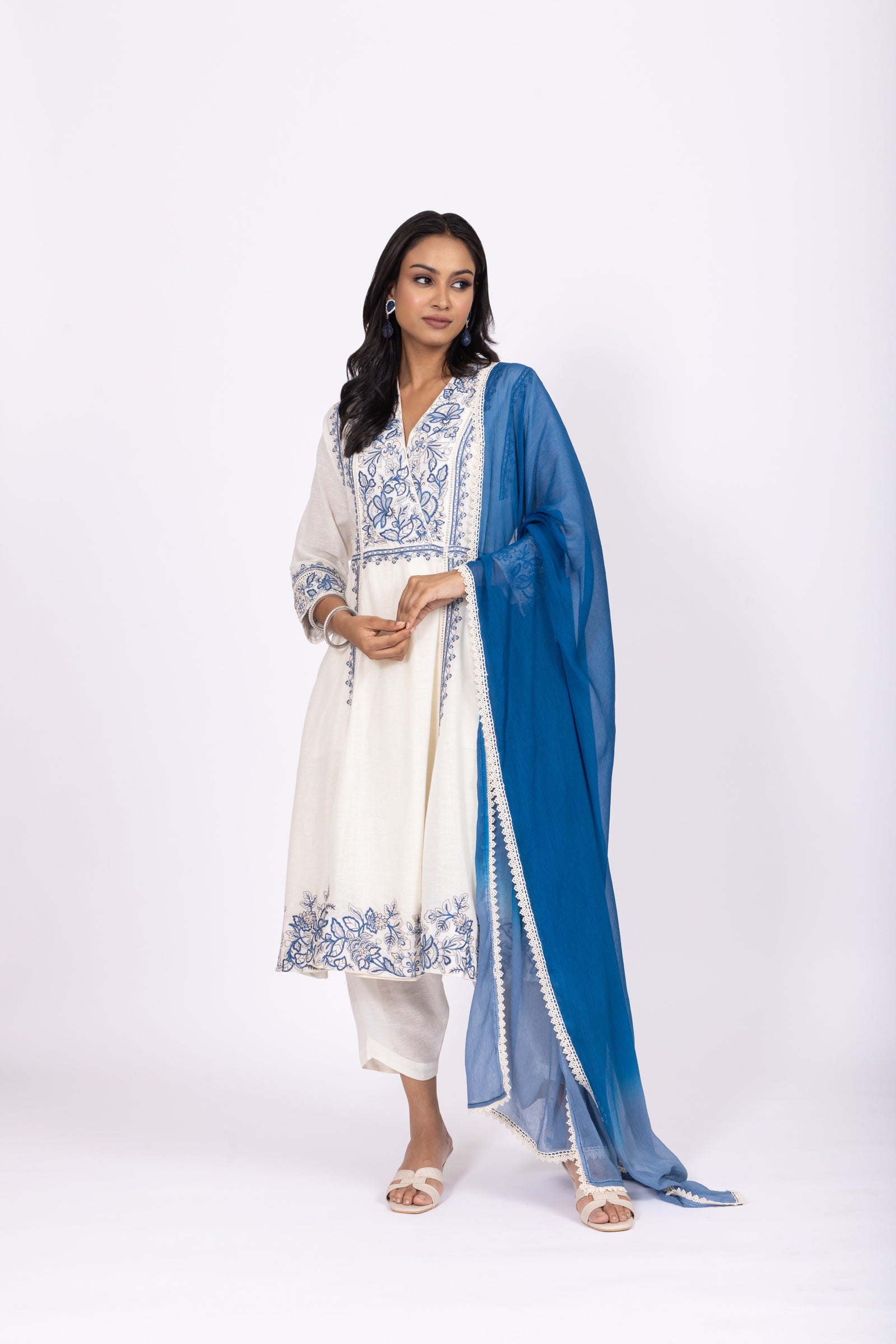 Crafted Nargis Linen Kurta Set with Striped Chiffon Dupatta