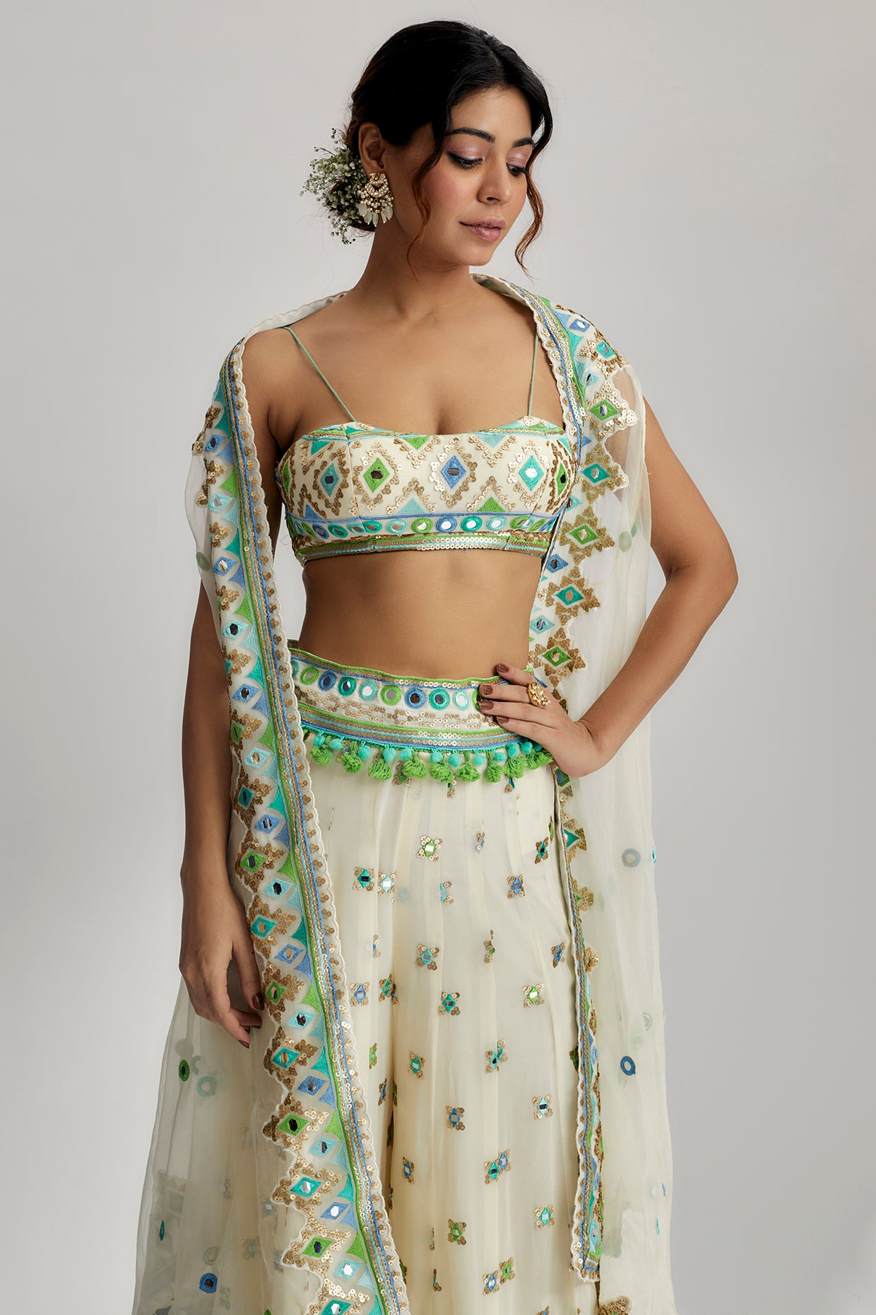 Imrat Cape Set With Skirt