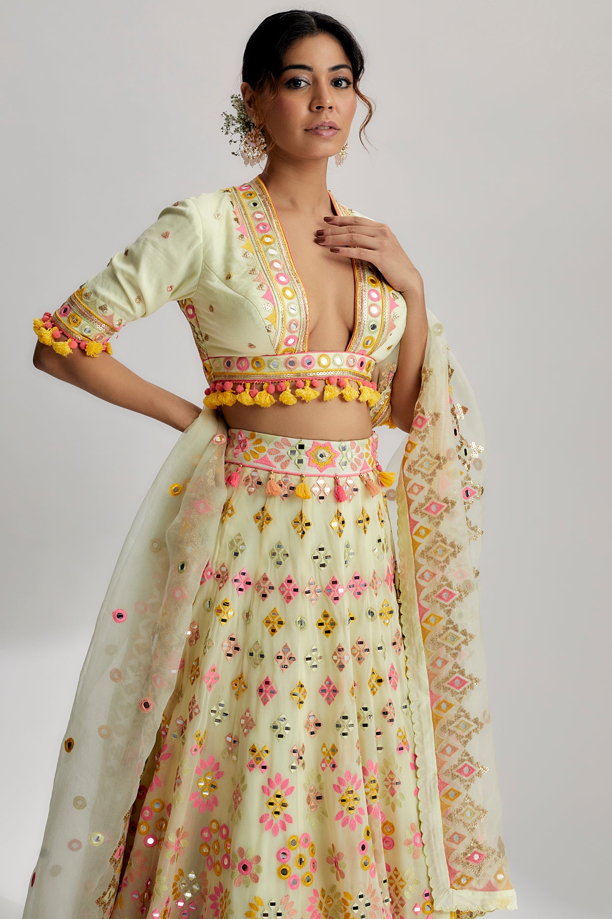 Aneha Mela Lehenga set