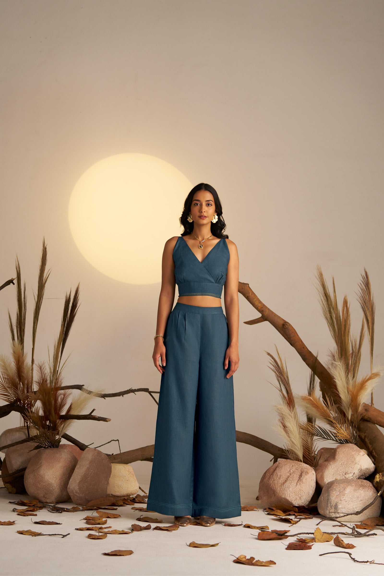 A Bold And Sophisticated Ensemble Featuring Top