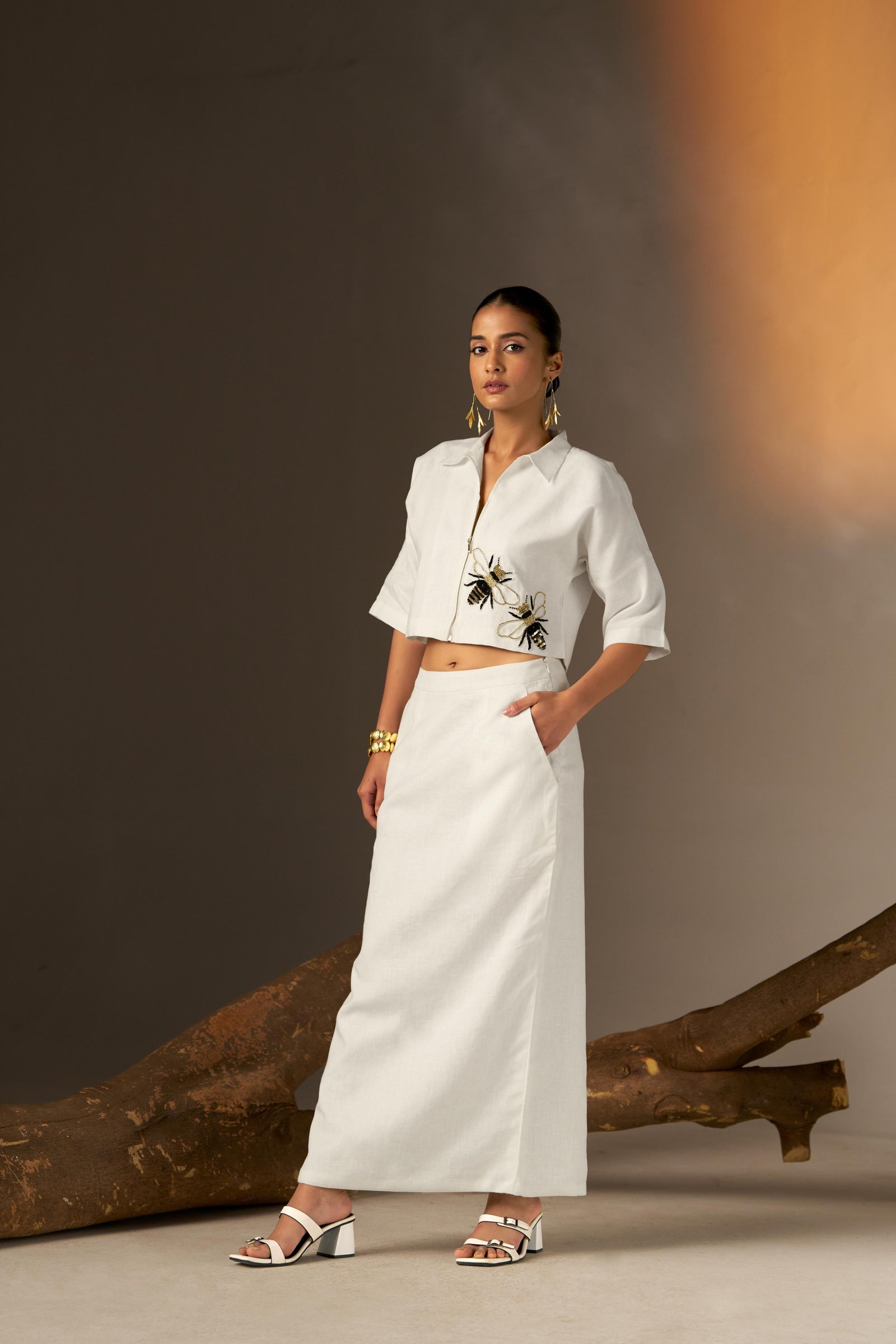 A Delightful White Sleek Pencil Skirt