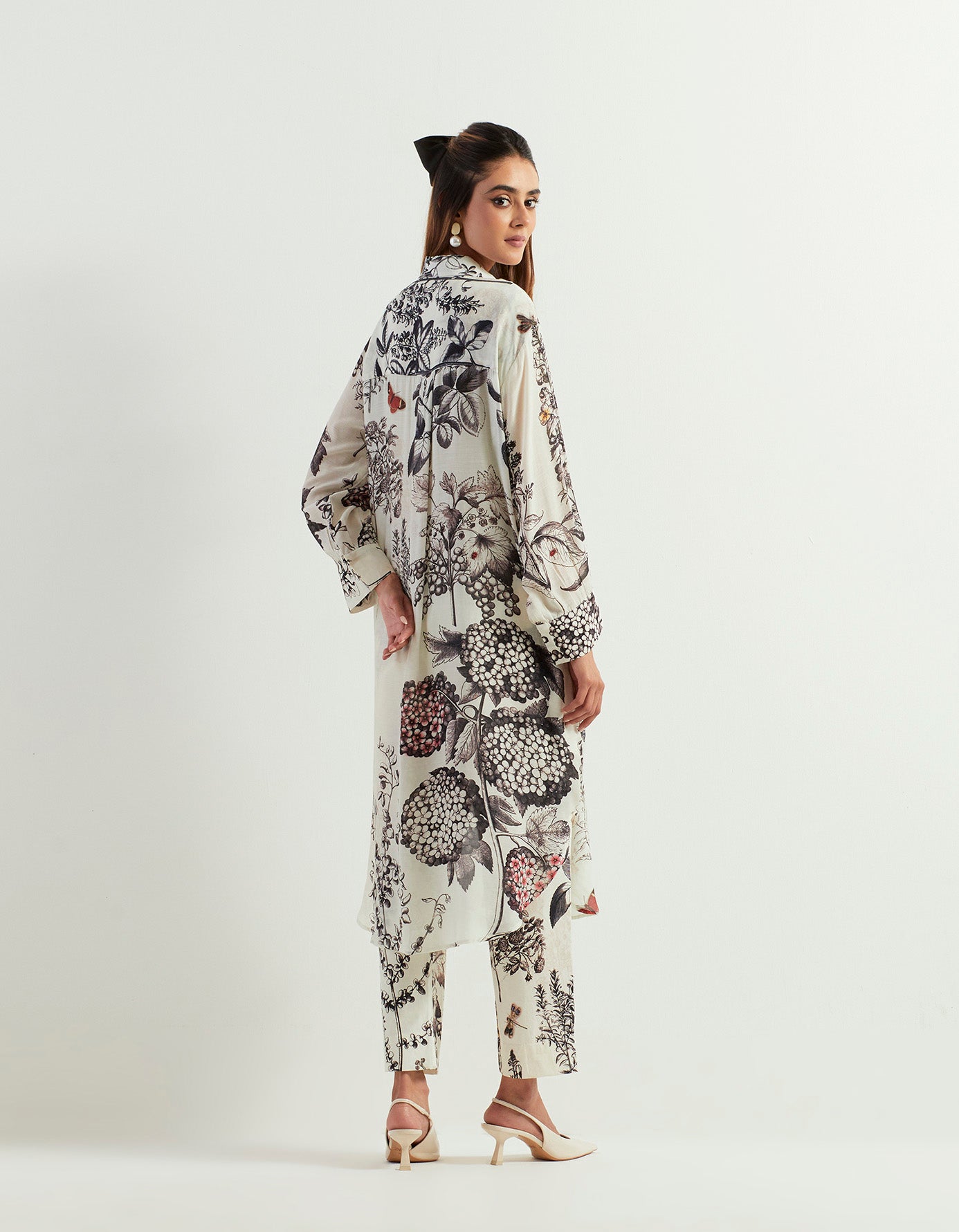 Saaya printed tunic shirt with cotton lycra pants