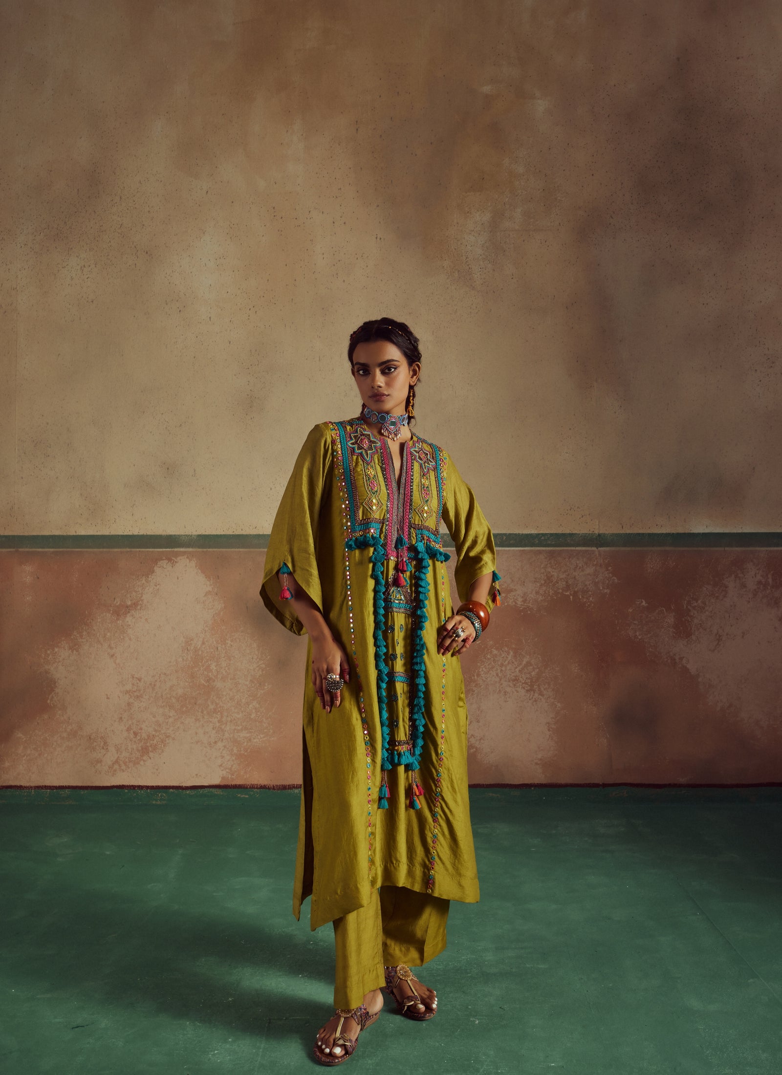 green embroidered jhola kurta set