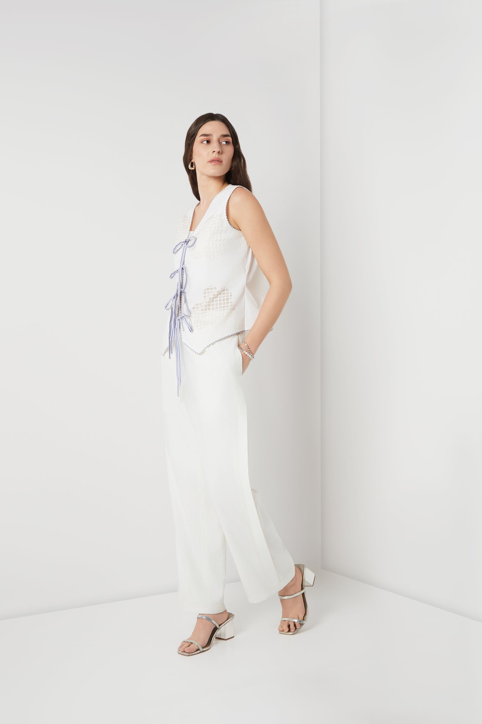 Handcrafed Tie-Up Vest
